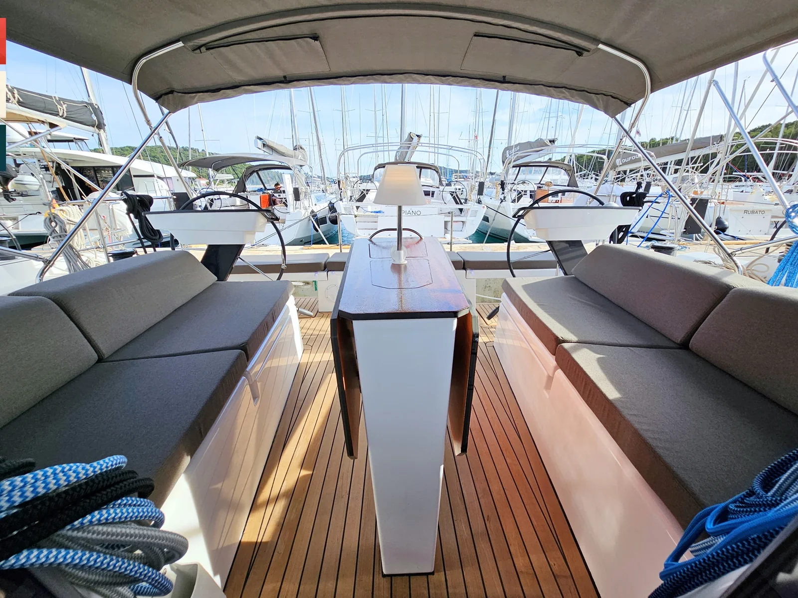 Yacht DUFOUR 41 - Ella