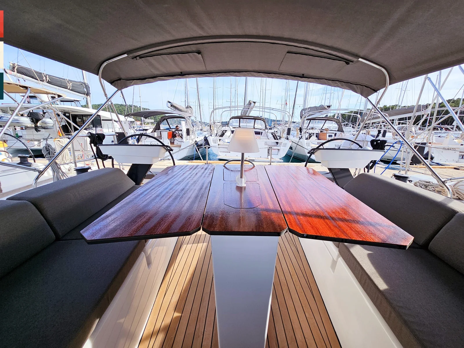 Yacht DUFOUR 41 - Ella - Foto 1