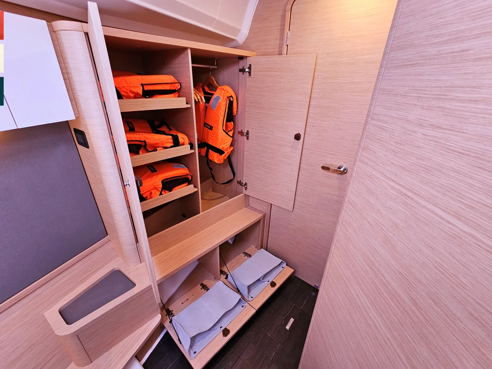 Yacht DUFOUR 41 - Ella - Foto 1
