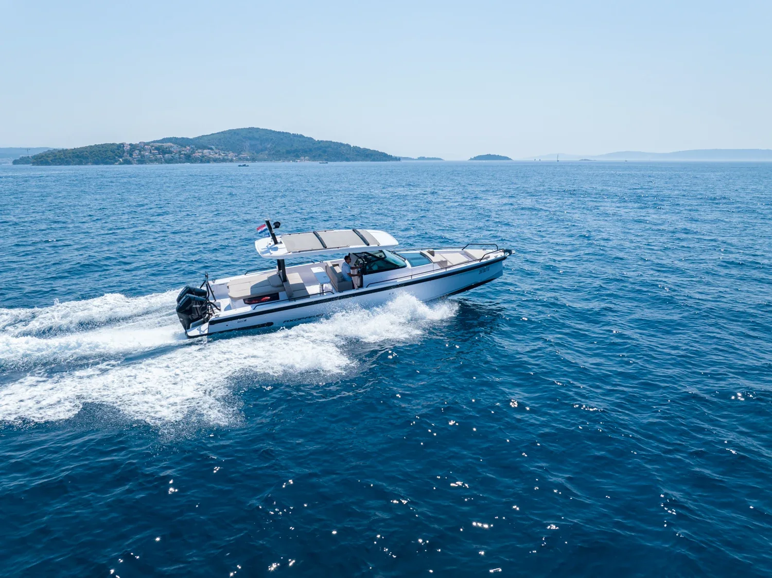 Yacht AXOPAR BOATS Axopar 37  Sun Top - Opijum