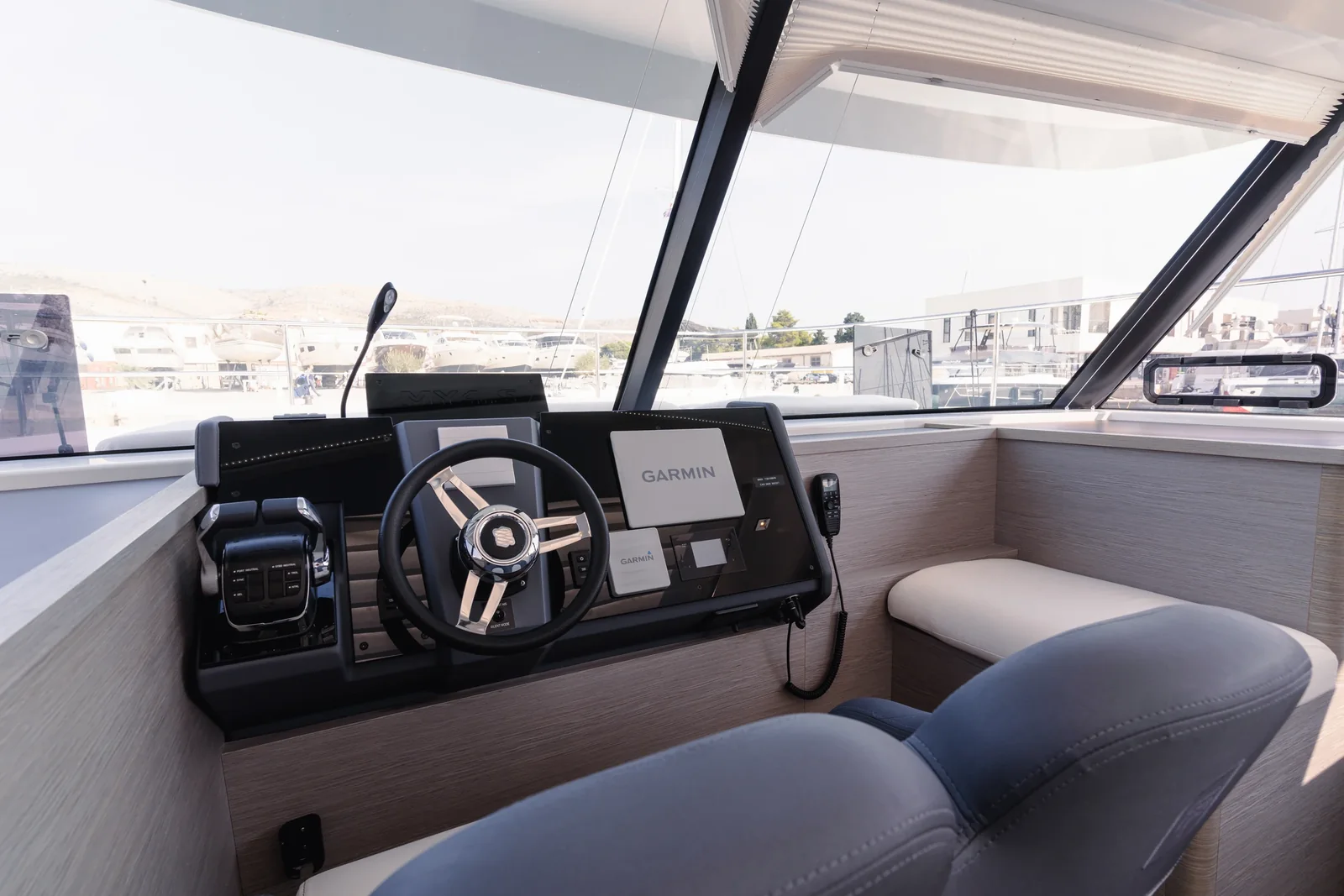 Yacht FOUNTAINE PAJOT MY4.S - DANA - Foto 14