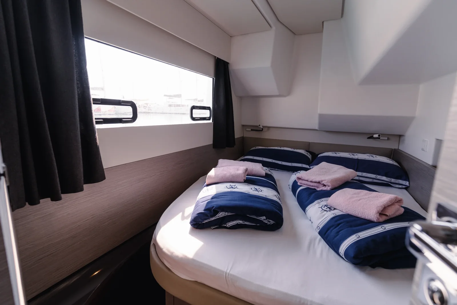 Yacht FOUNTAINE PAJOT MY4.S - DANA - Foto 16
