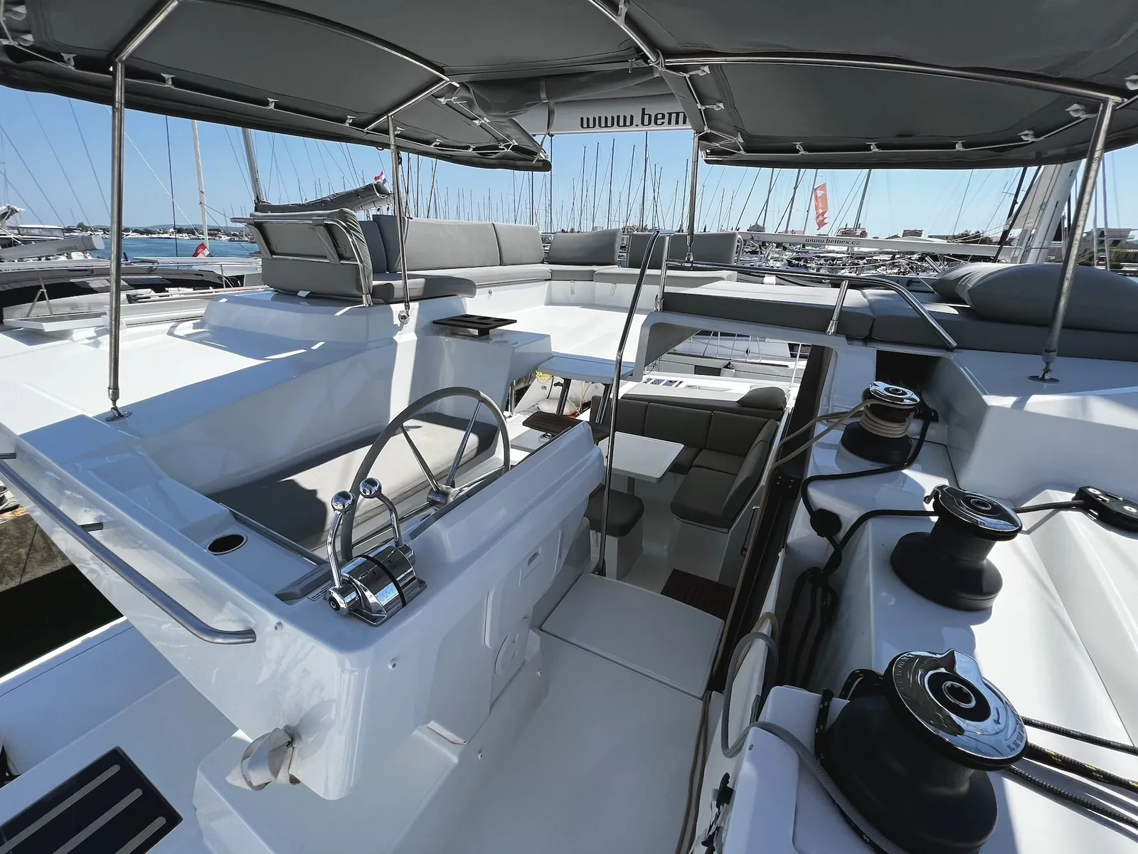 Yacht FOUNTAINE PAJOT Elba 45 - Angie - Foto 1