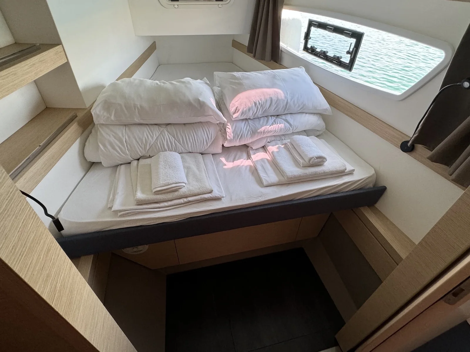 Yacht FOUNTAINE PAJOT Isla 40 - Bonita - Foto 1