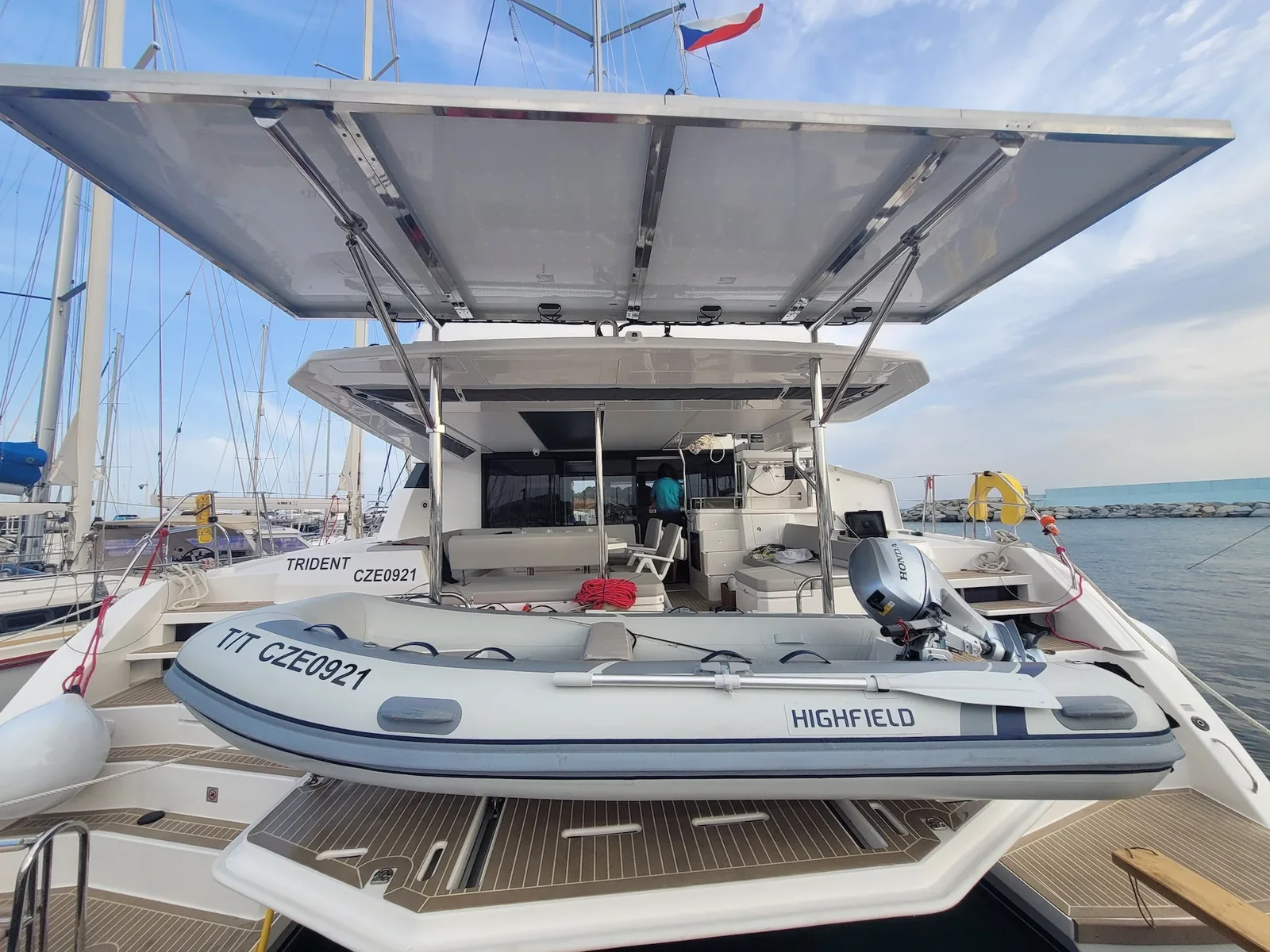 Yacht ROBERTSON AND CAINE Leopard 50 - Trident - Foto 1