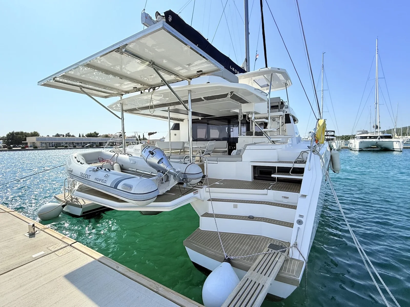 Yacht ROBERTSON AND CAINE Leopard 50 - Trident - Foto 1