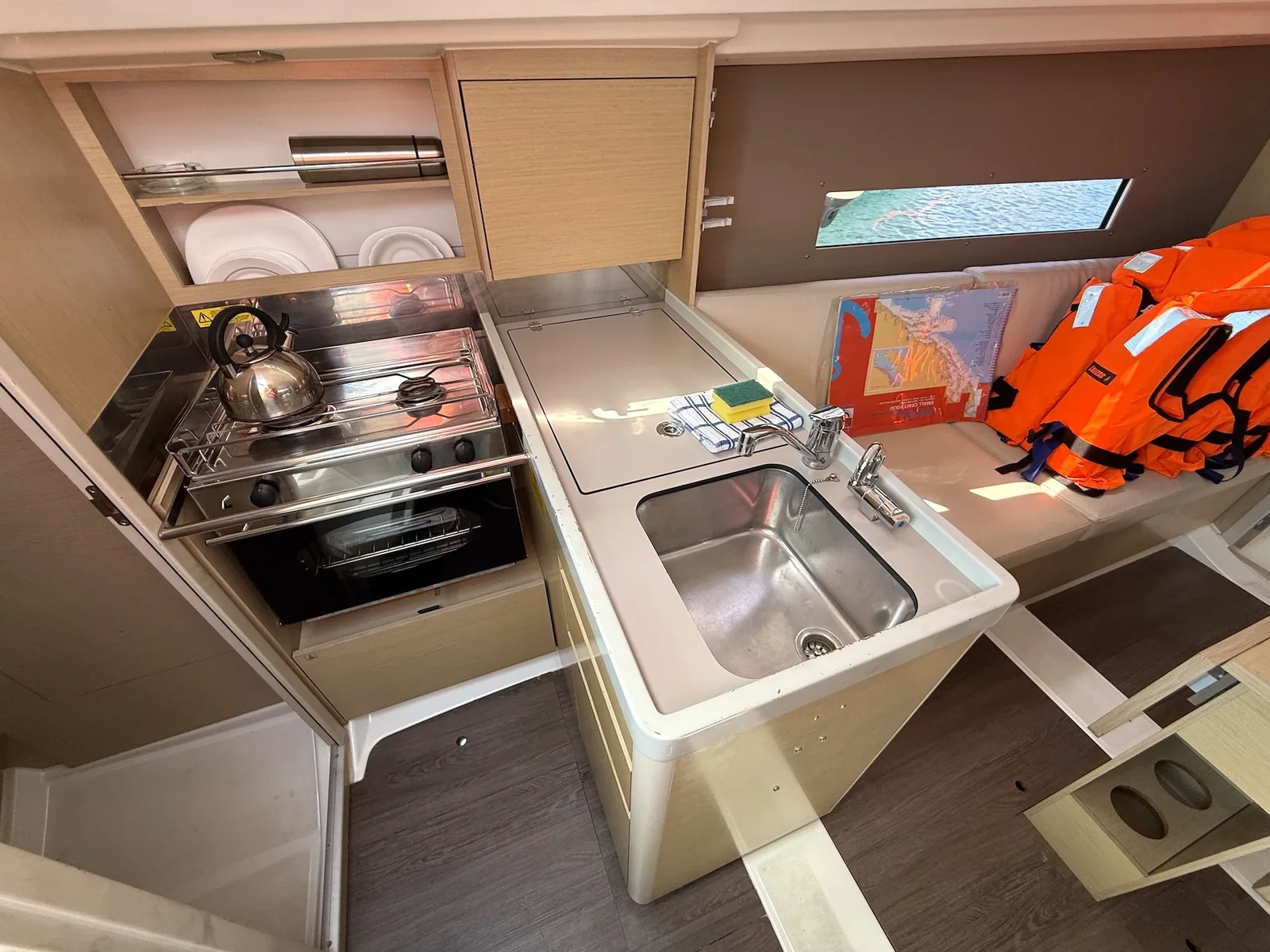 Yacht BENETEAU Oceanis 30.1 - Mañana - Foto 1