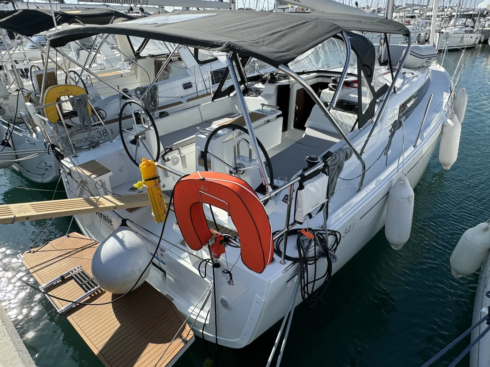 Yacht BENETEAU Oceanis 34.1 - Arnie - Foto 1