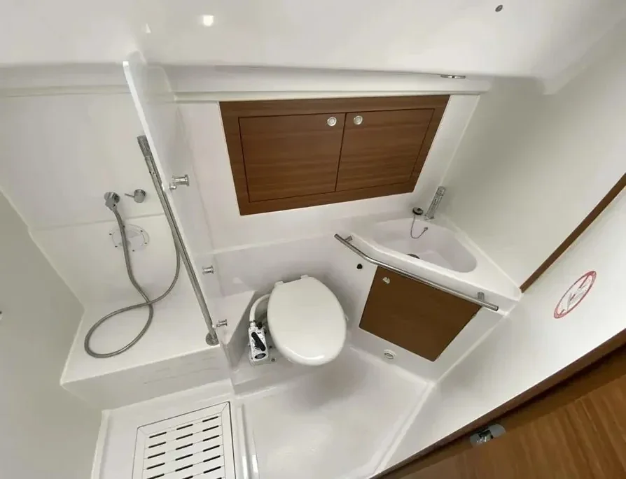 Yacht BENETEAU Oceanis 40.1 - Eisner - Foto 1