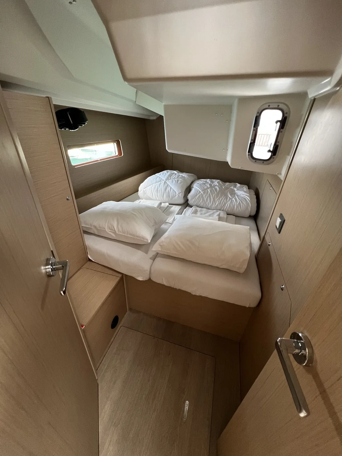 Yacht BENETEAU Oceanis 40.1 - Elizabeth - Foto 1