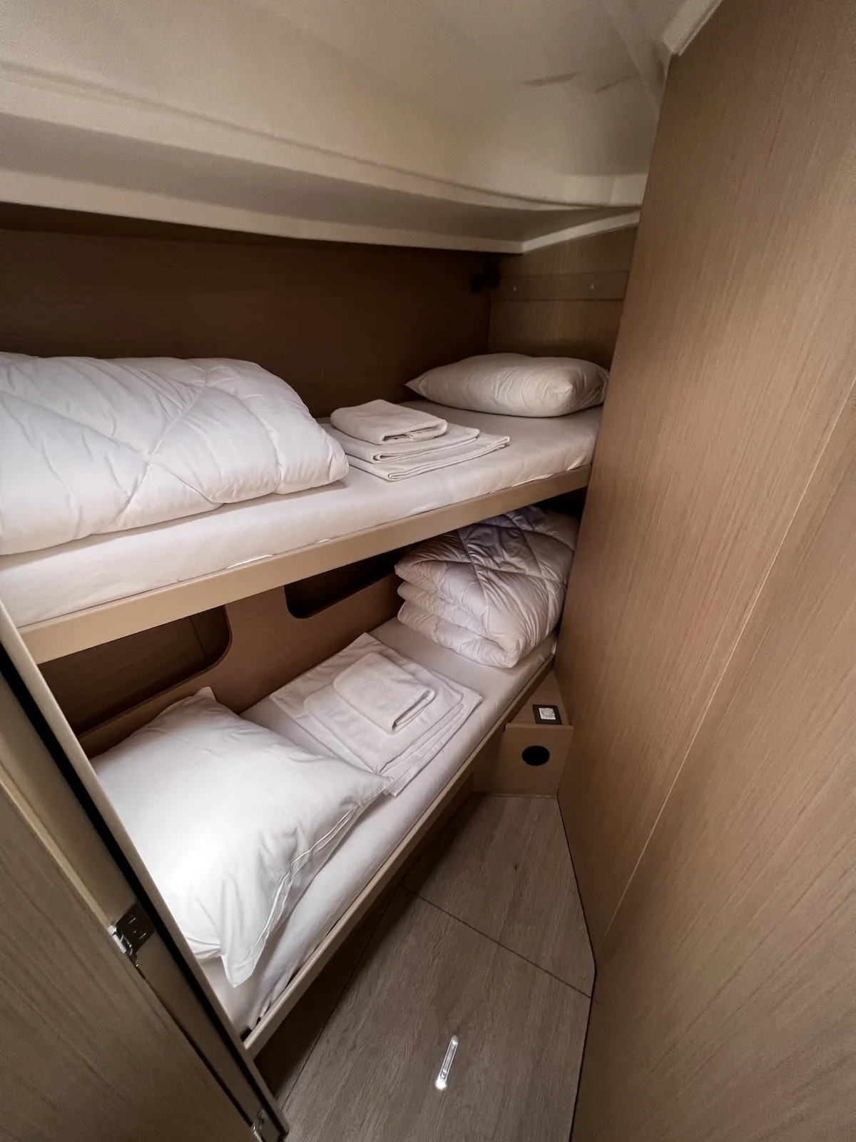 Yacht BENETEAU Oceanis 40.1 - Elizabeth - Foto 1