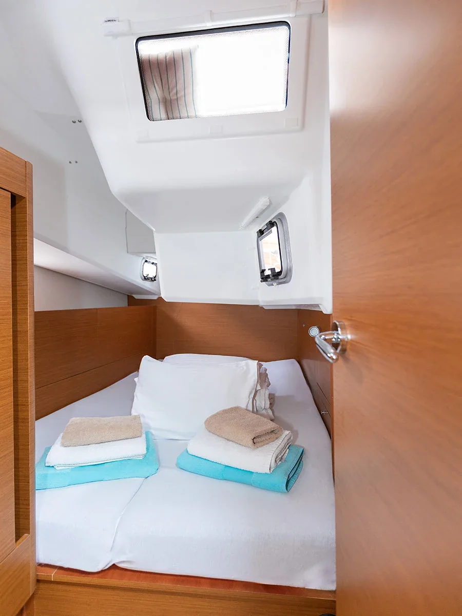 Yacht JEANNEAU Sun Odyssey 410 - Oskar - Foto 1