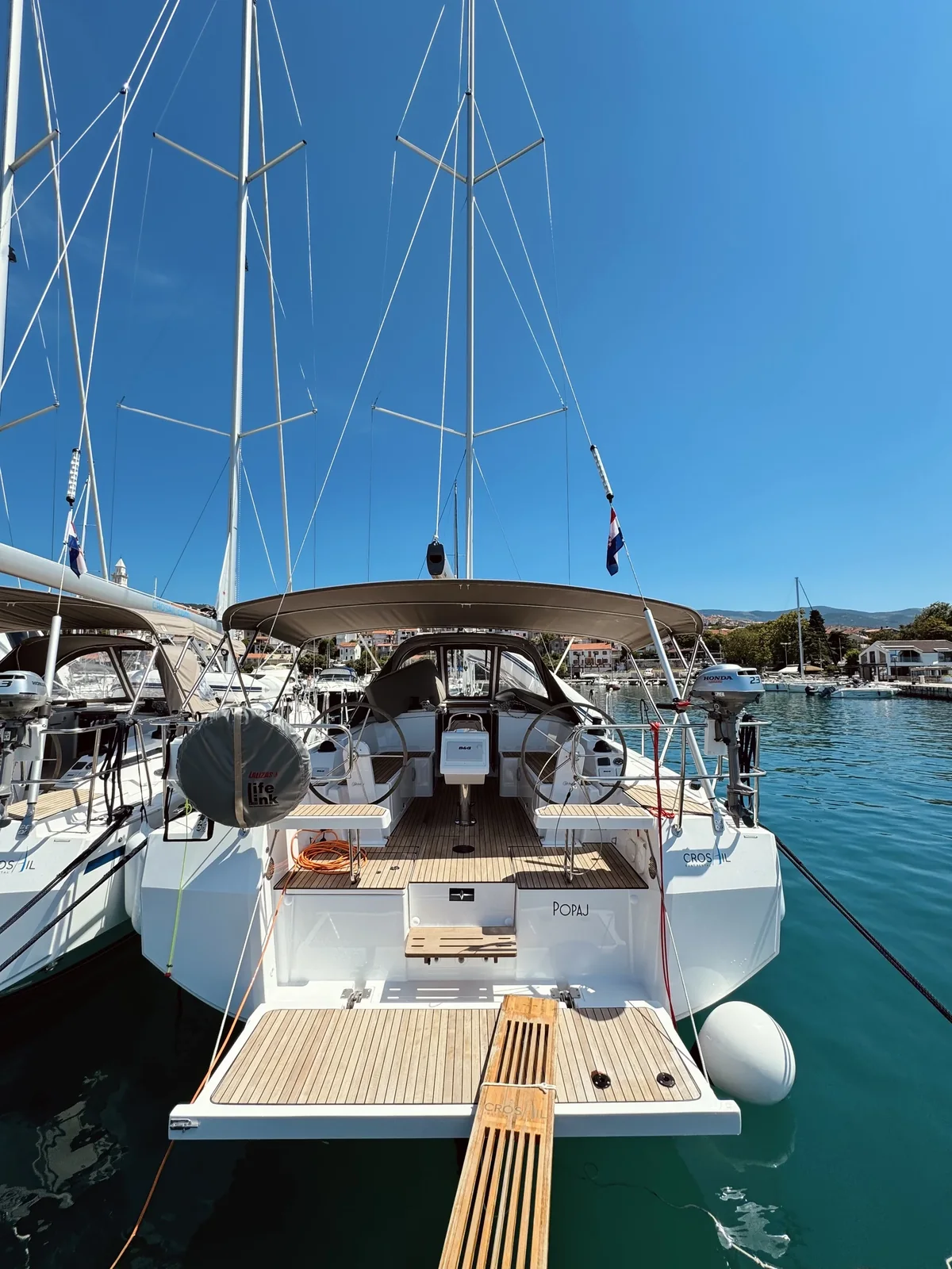 Yacht BAVARIA C38 - Popaj - Foto 1