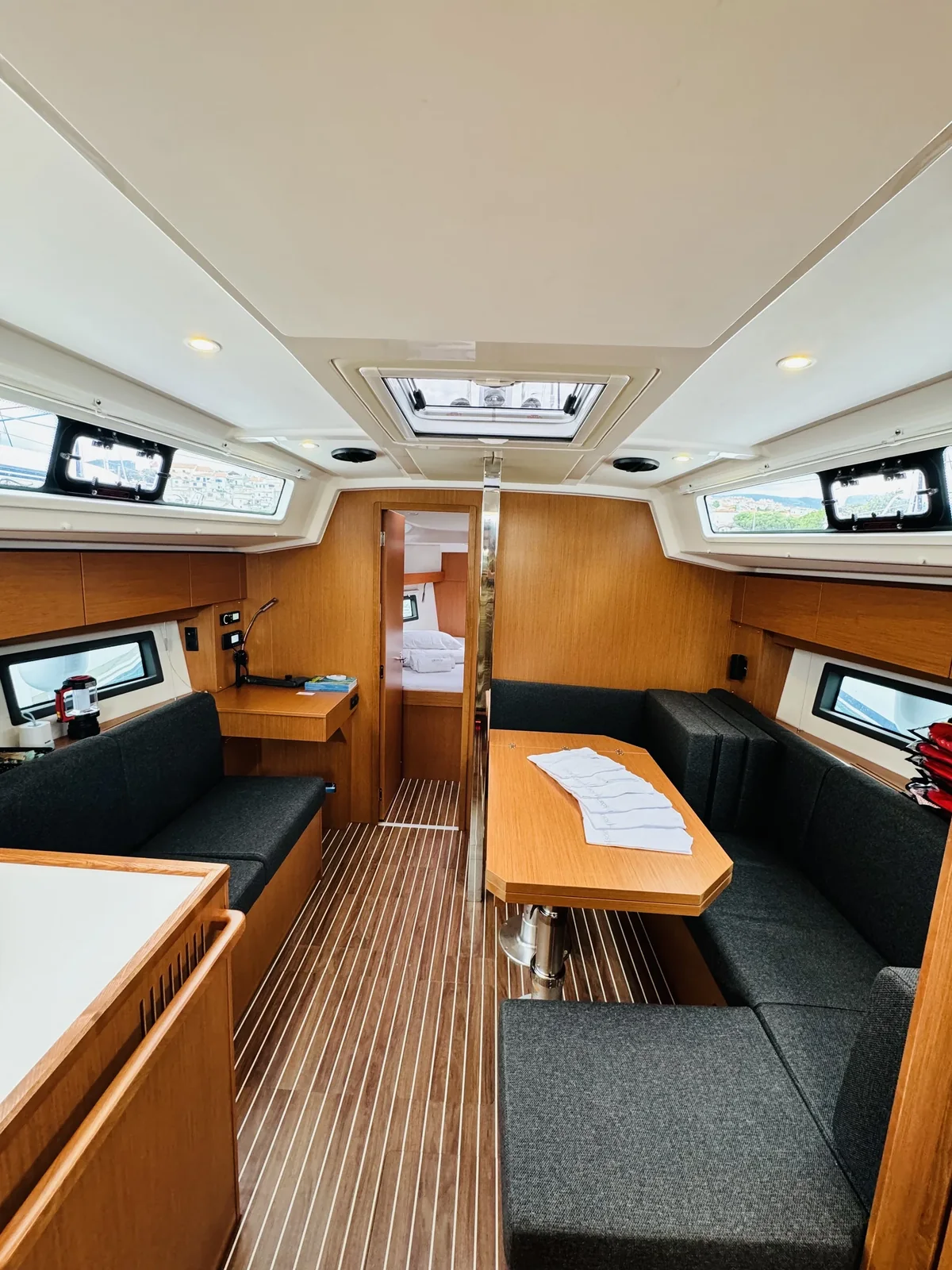 Yacht BAVARIA C38 - Simbad - Foto 1