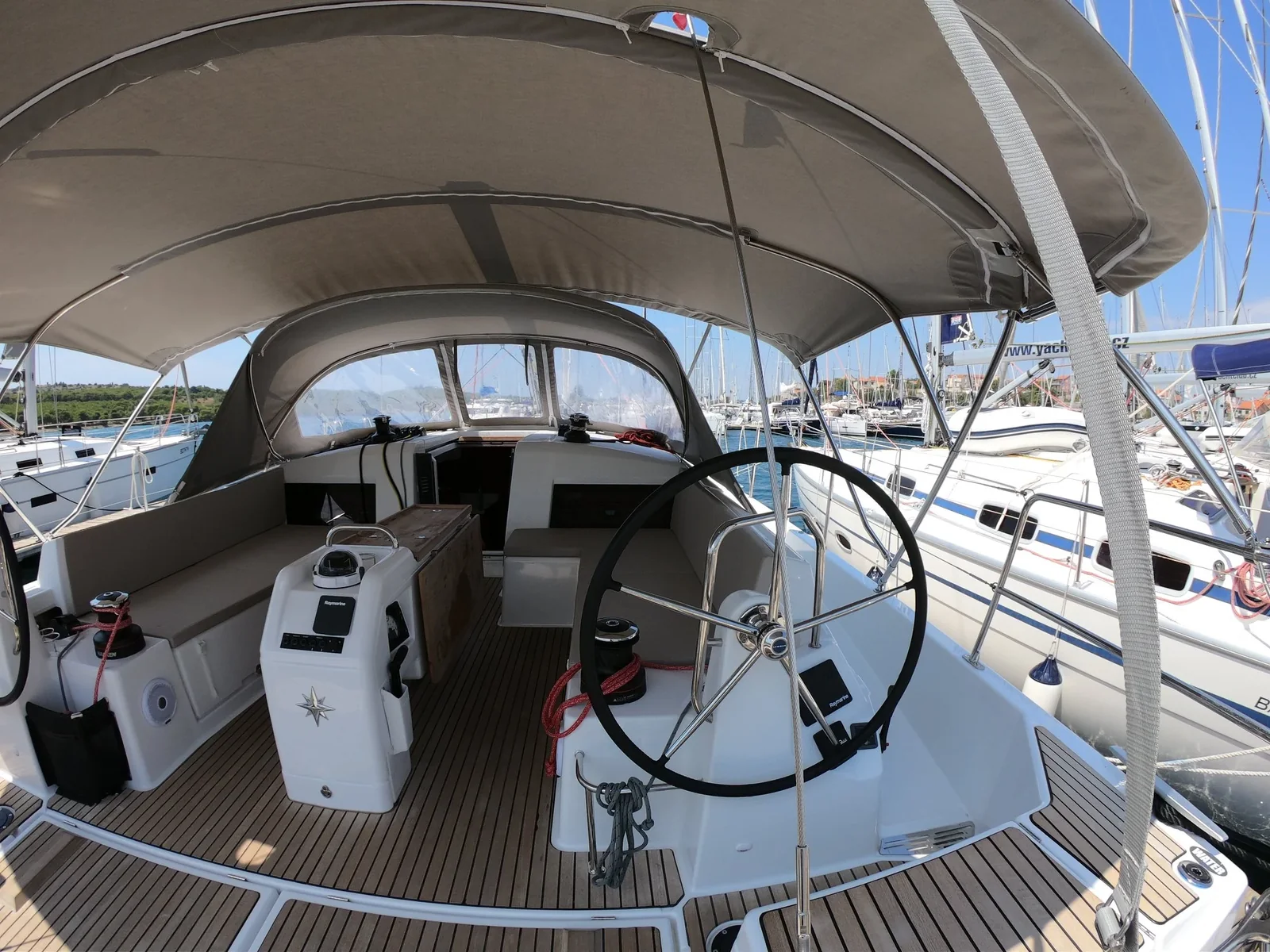 Yacht JEANNEAU Sun Odyssey 490 - Nonna - Foto 1