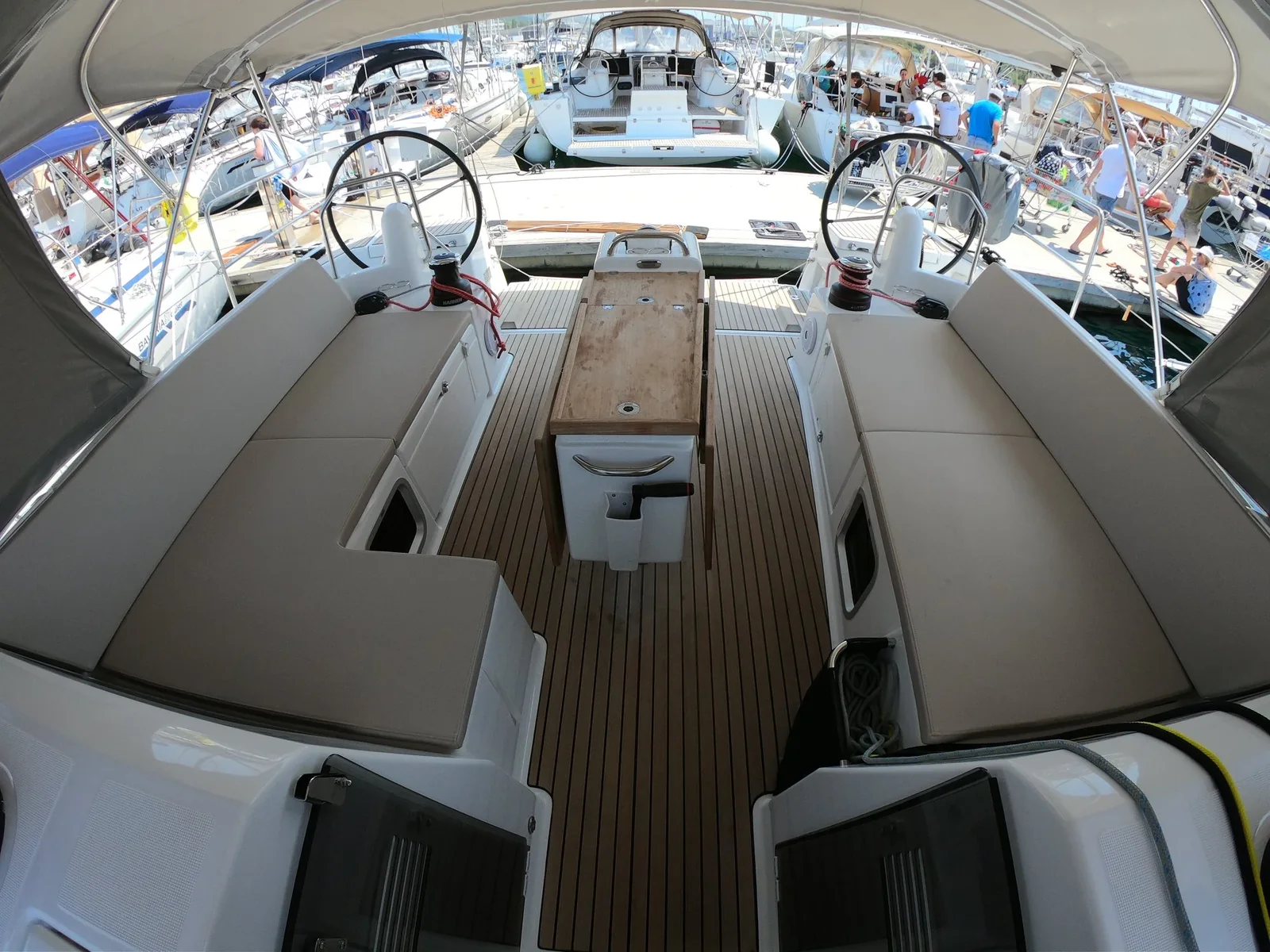 Yacht JEANNEAU Sun Odyssey 490 - Nonna - Foto 1