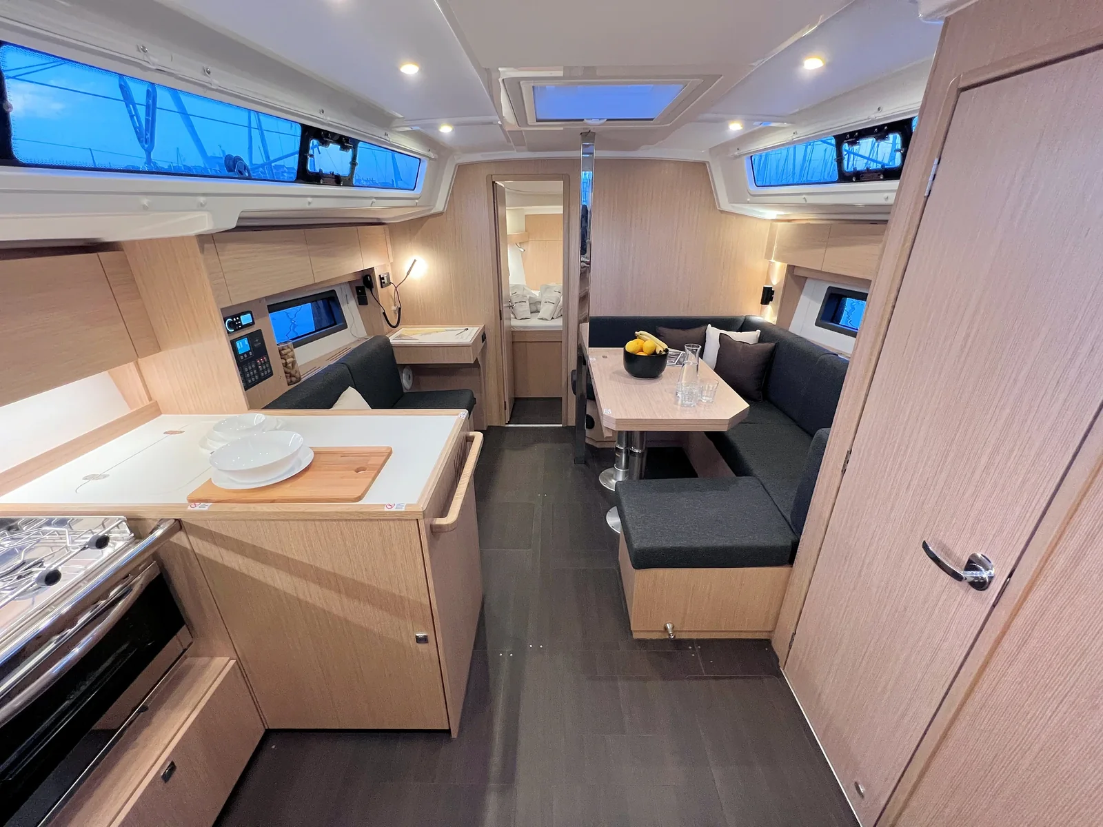 Yacht BAVARIA C38 - Mala Hana - Foto 1