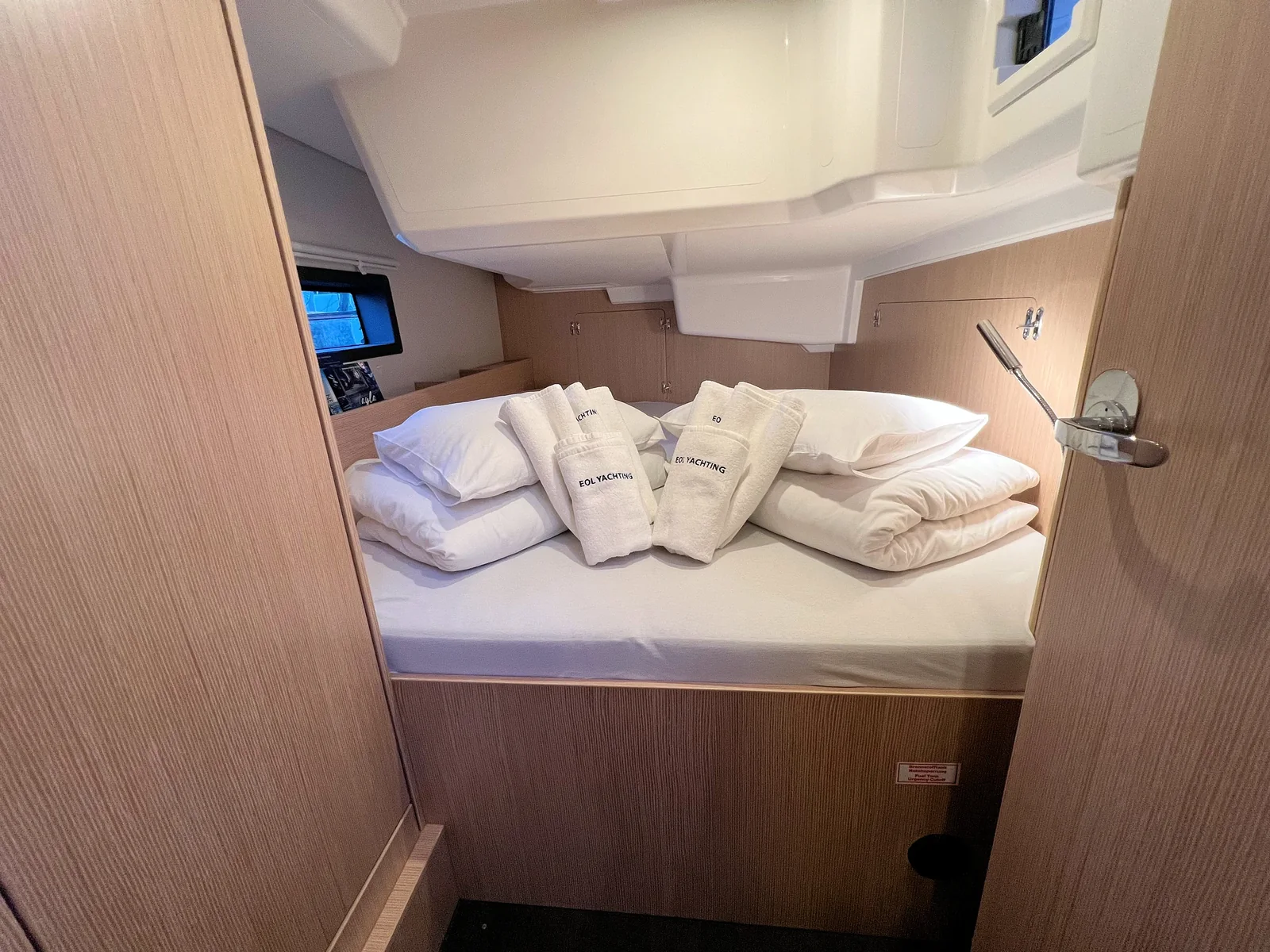 Yacht BAVARIA C38 - Mala Hana - Foto 1