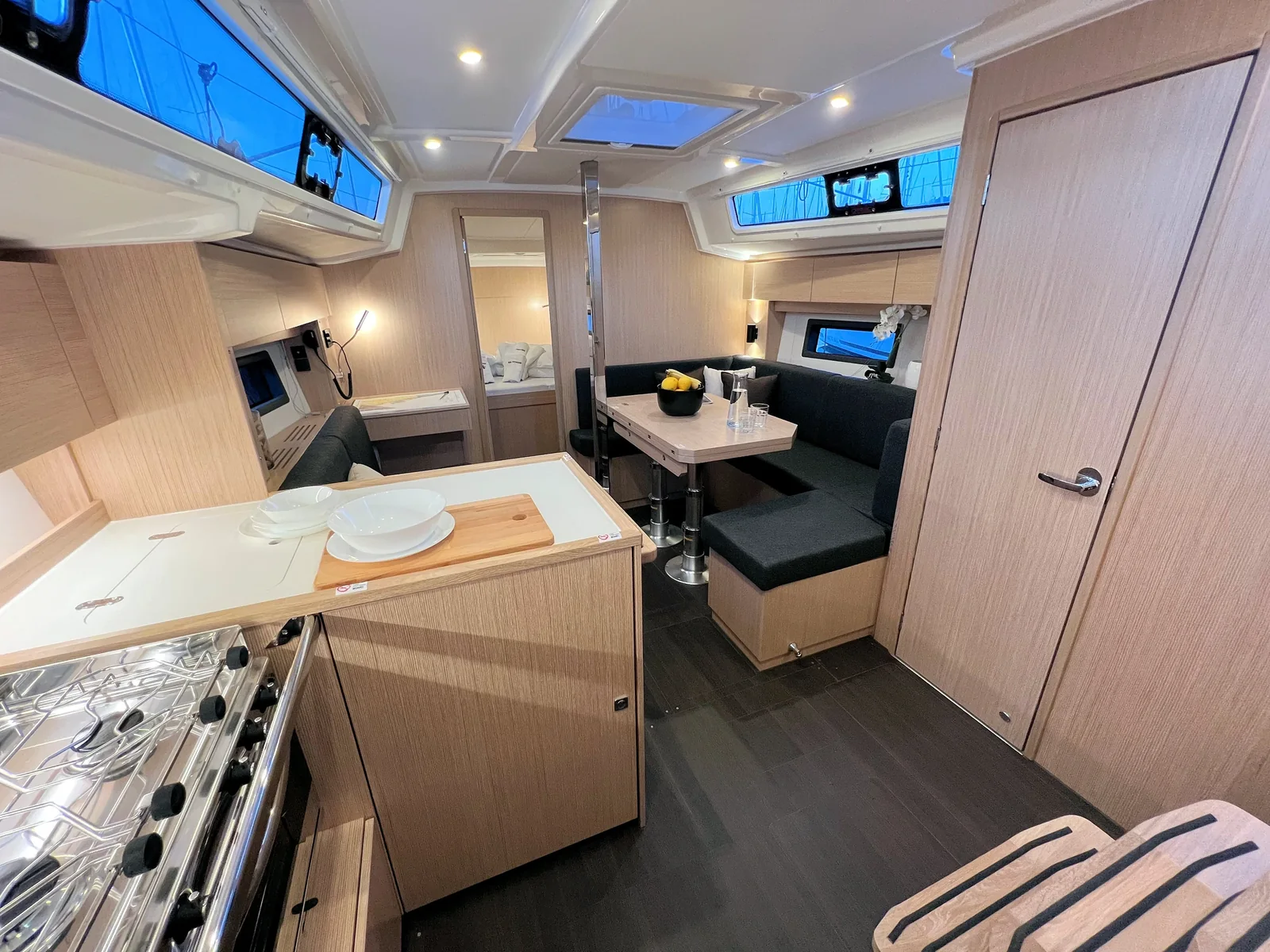 Yacht BAVARIA C38 - Mala Hana - Foto 1