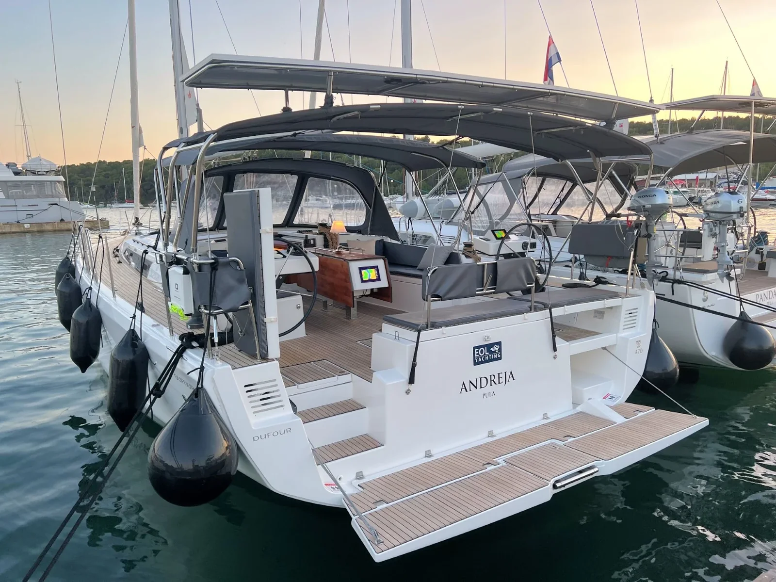 Yacht DUFOUR 470 - Andreja - Foto 1