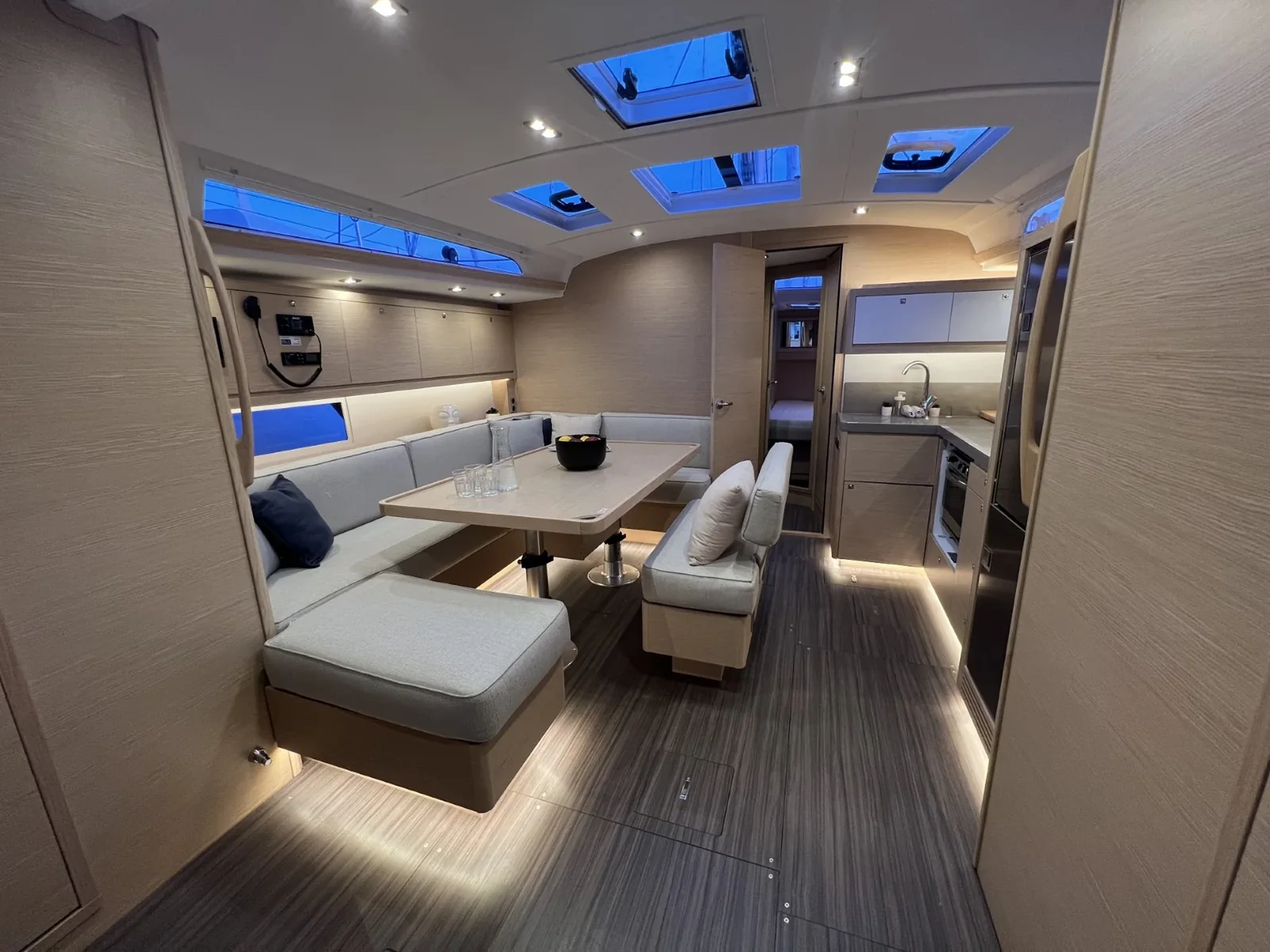 Yacht DUFOUR 470 - Andreja - Foto 1