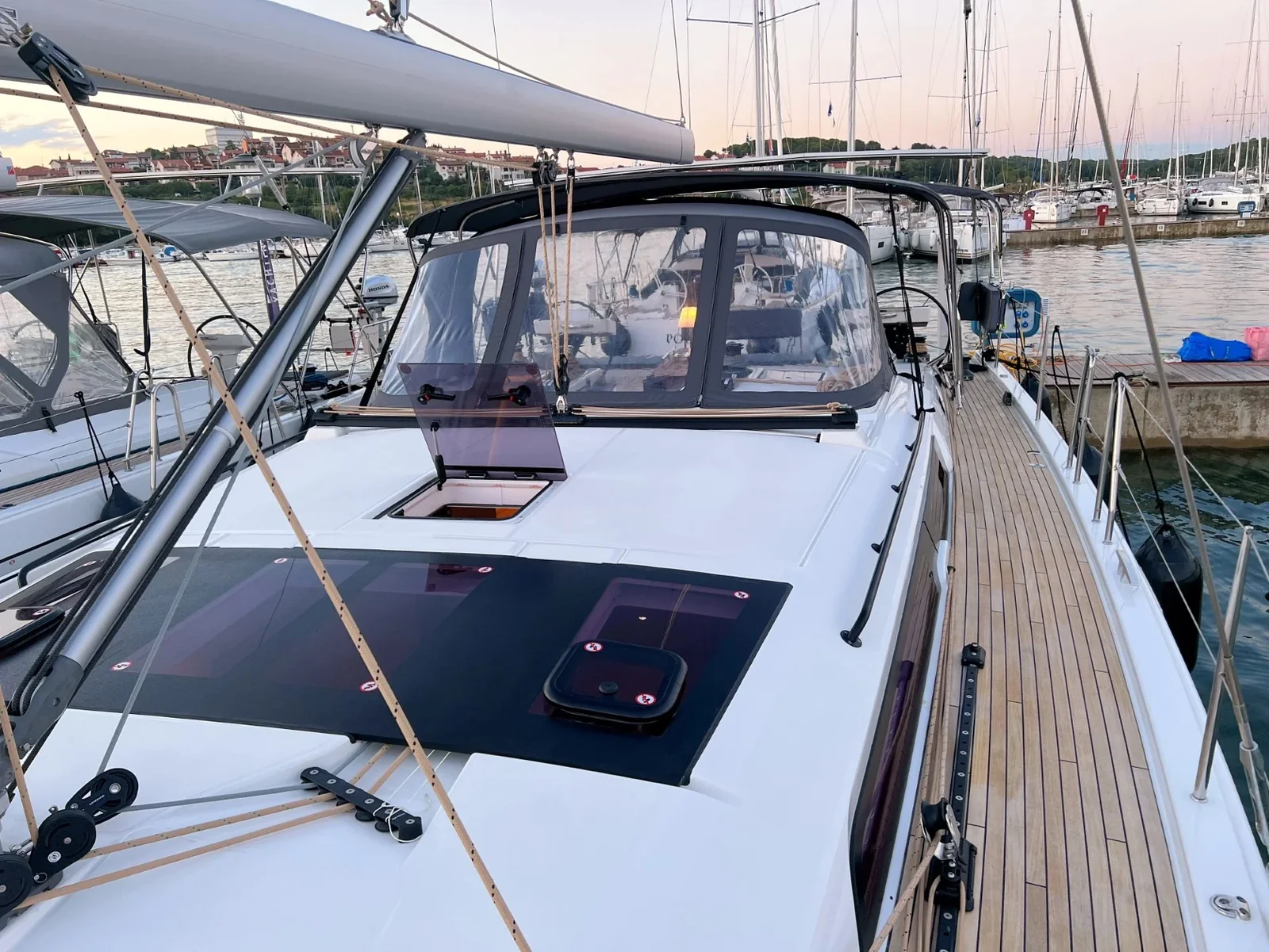 Yacht DUFOUR 470 - Andreja - Foto 1