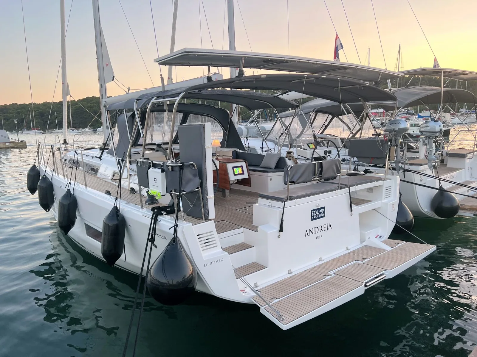 Yacht DUFOUR 470 - Andreja - Foto 1