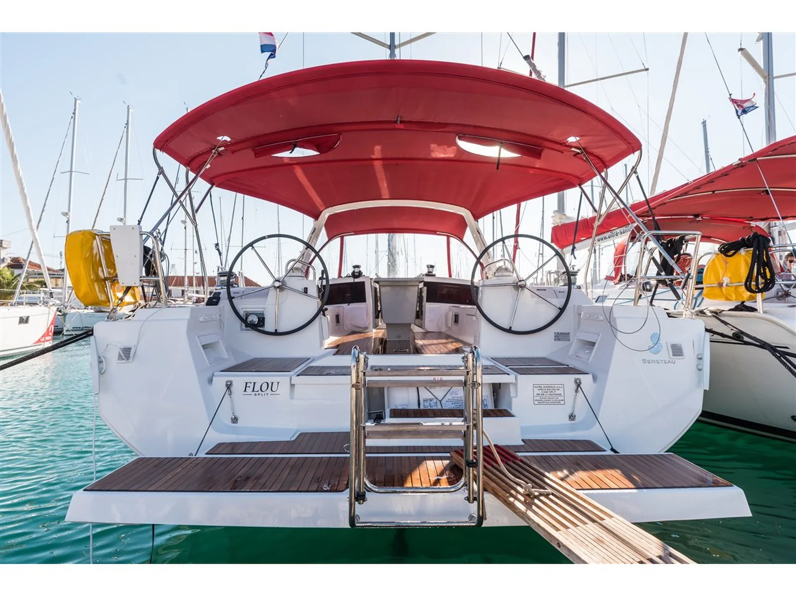 Yacht BENETEAU Oceanis 48 - Flou - Foto 1