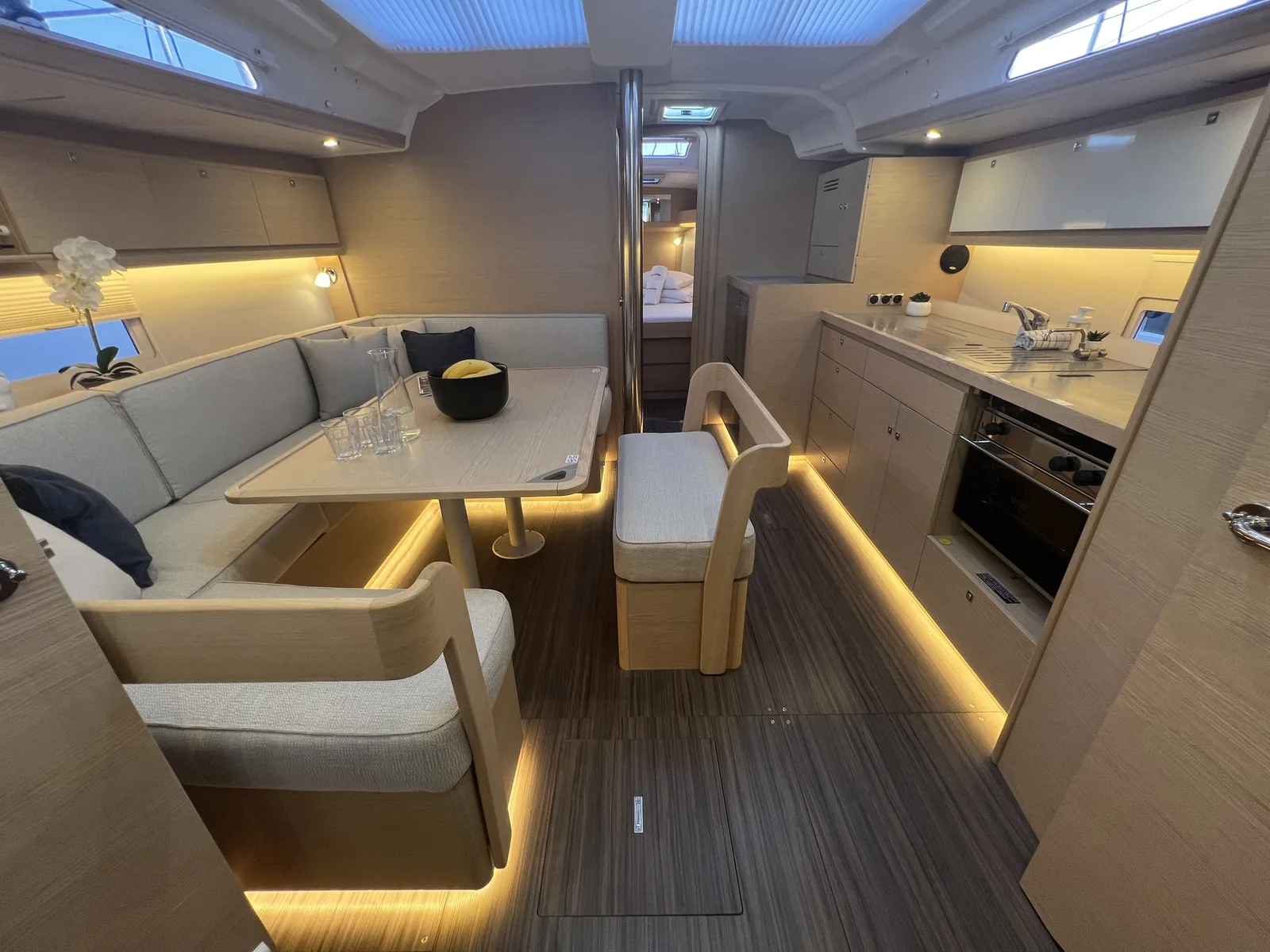 Yacht DUFOUR 430 Grand Large - Kaja - Foto 1