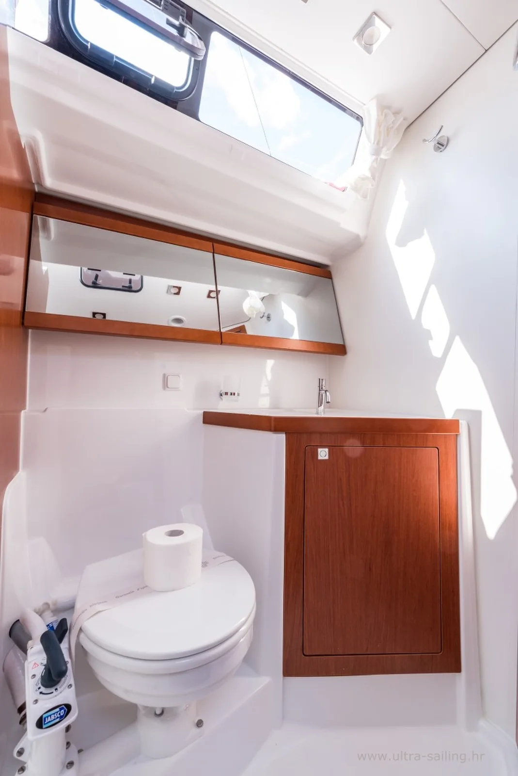Yacht BENETEAU Oceanis 48 - Flou - Foto 1