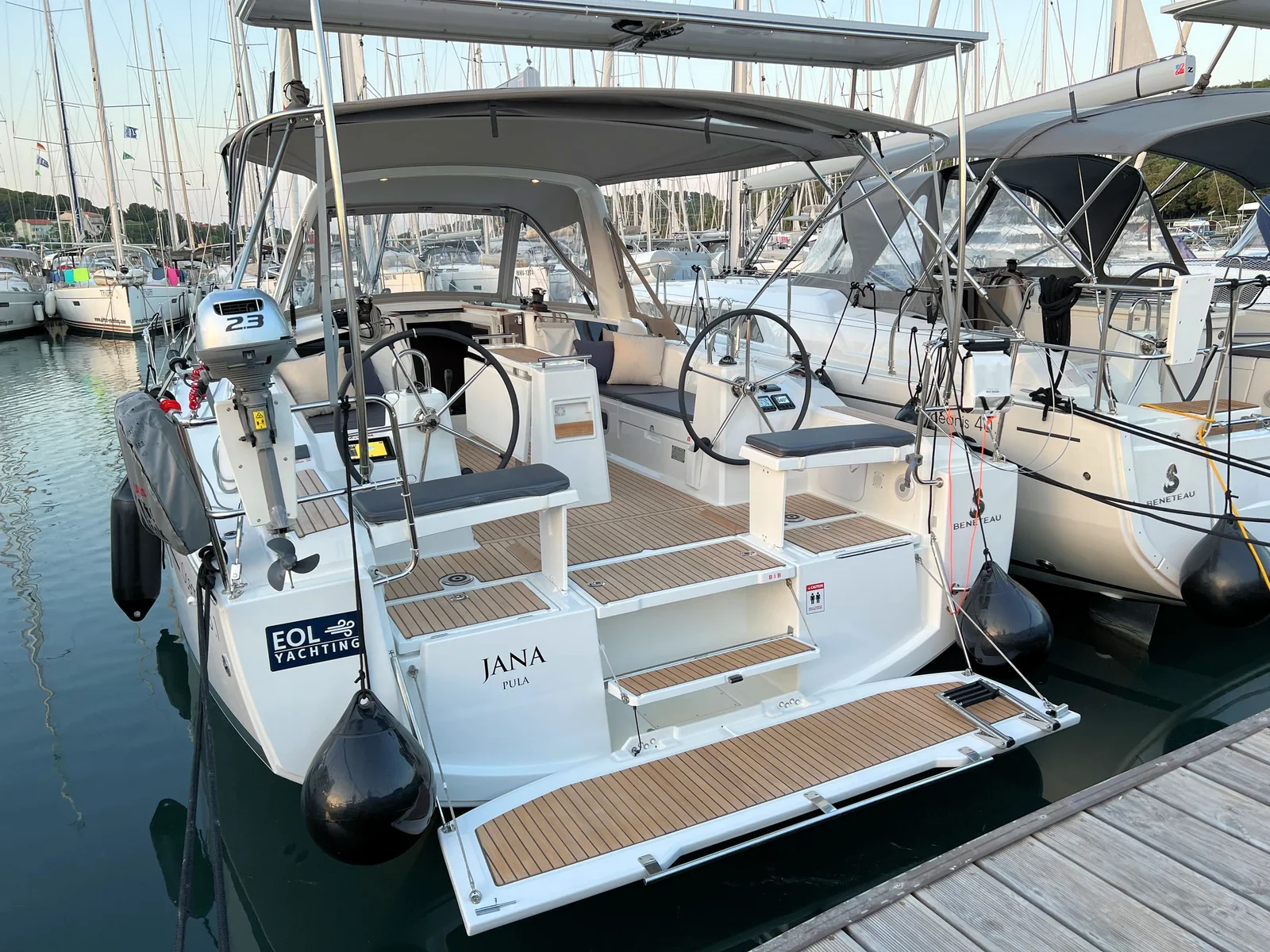 Yacht BENETEAU Oceanis 38.1 - Jana - Foto 1