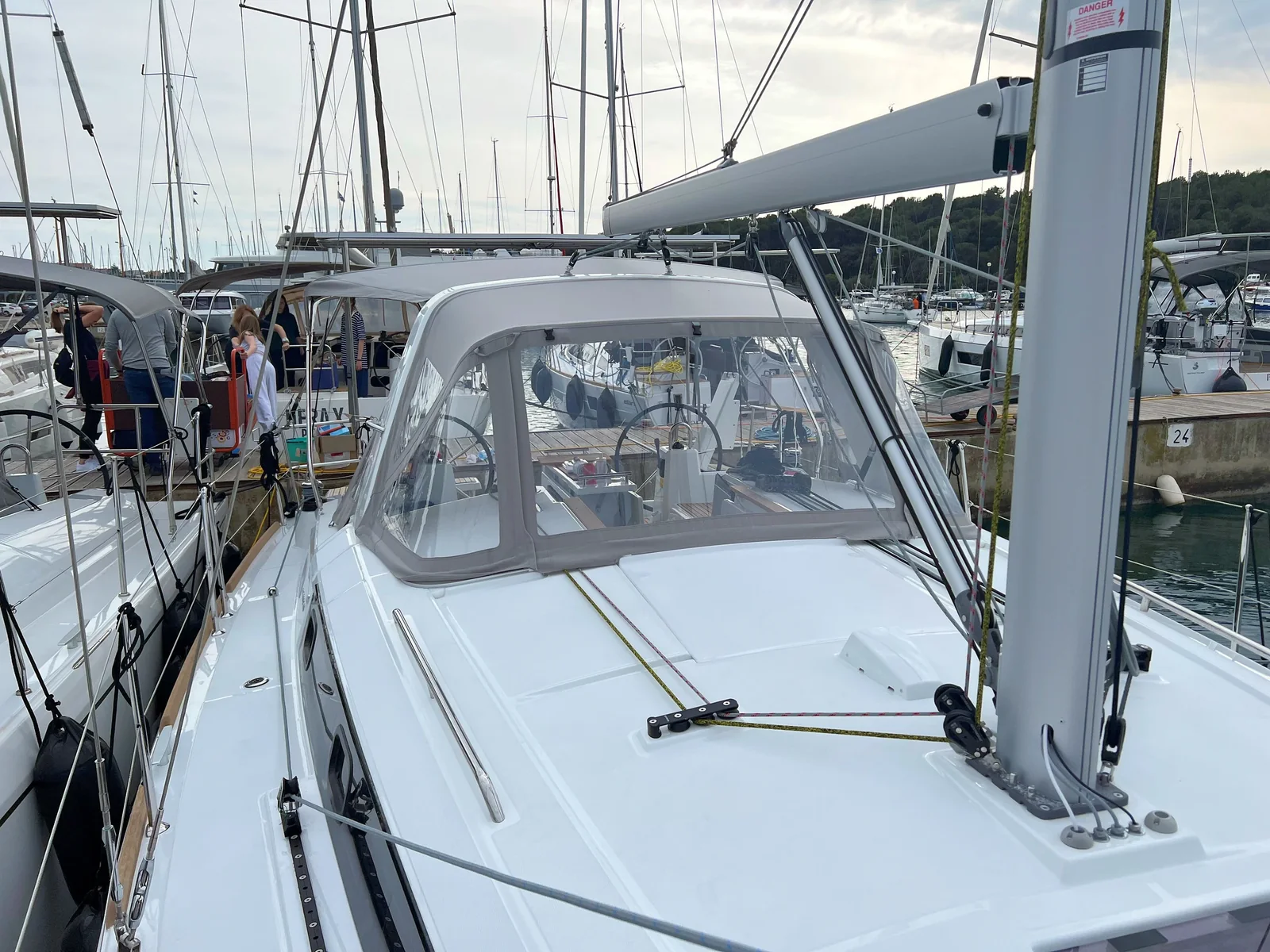 Yacht BENETEAU Oceanis 38.1 - Jana - Foto 1