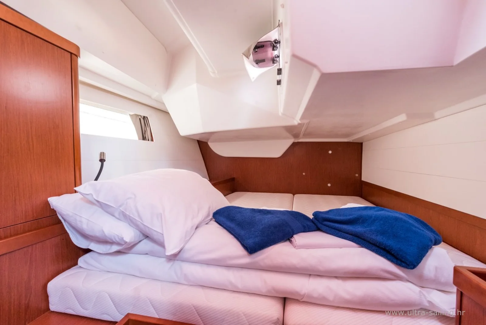 Yacht BENETEAU Oceanis 48 - Flou - Foto 1