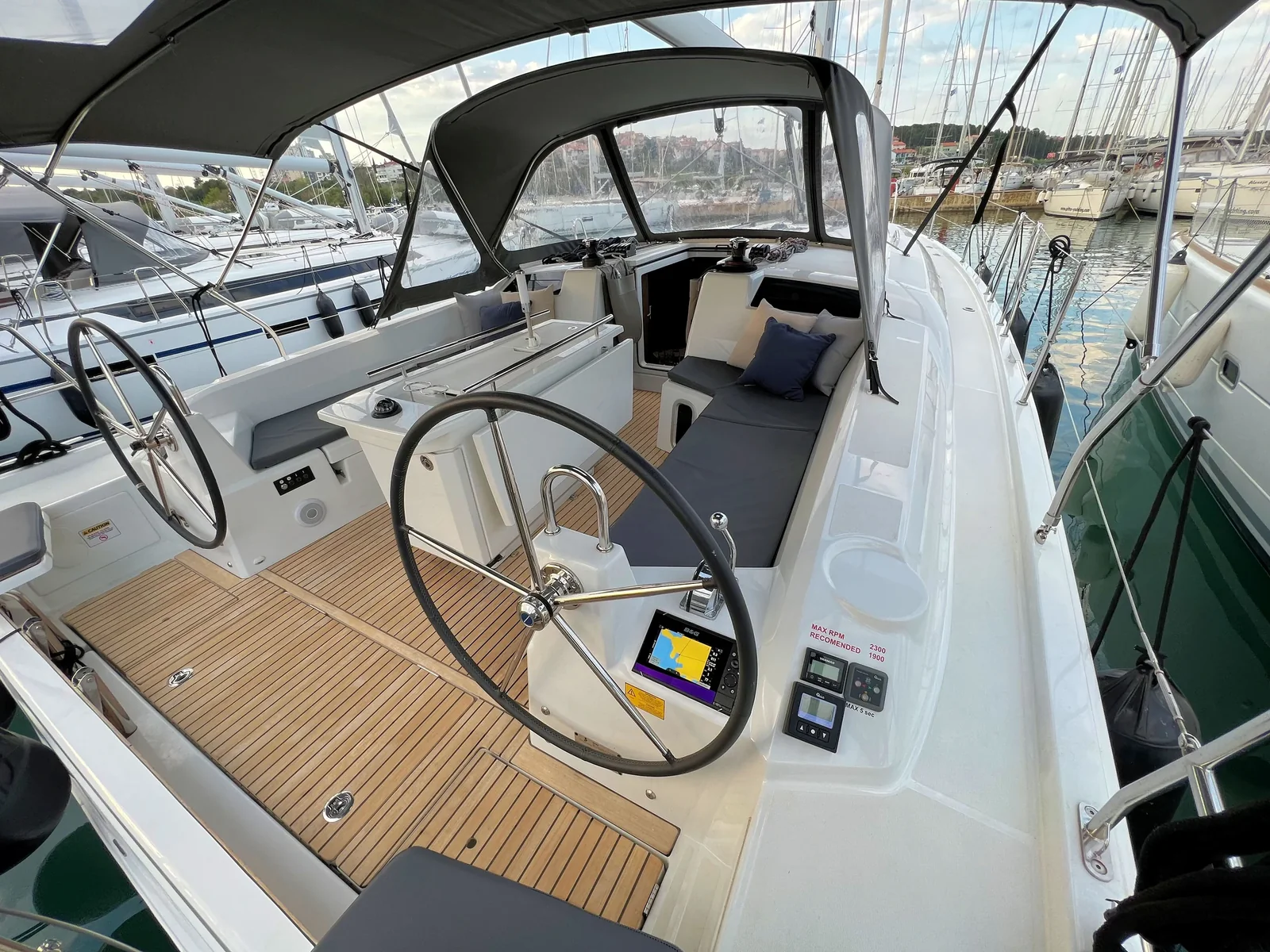 Yacht BENETEAU Oceanis 40.1 - Christine - Foto 11