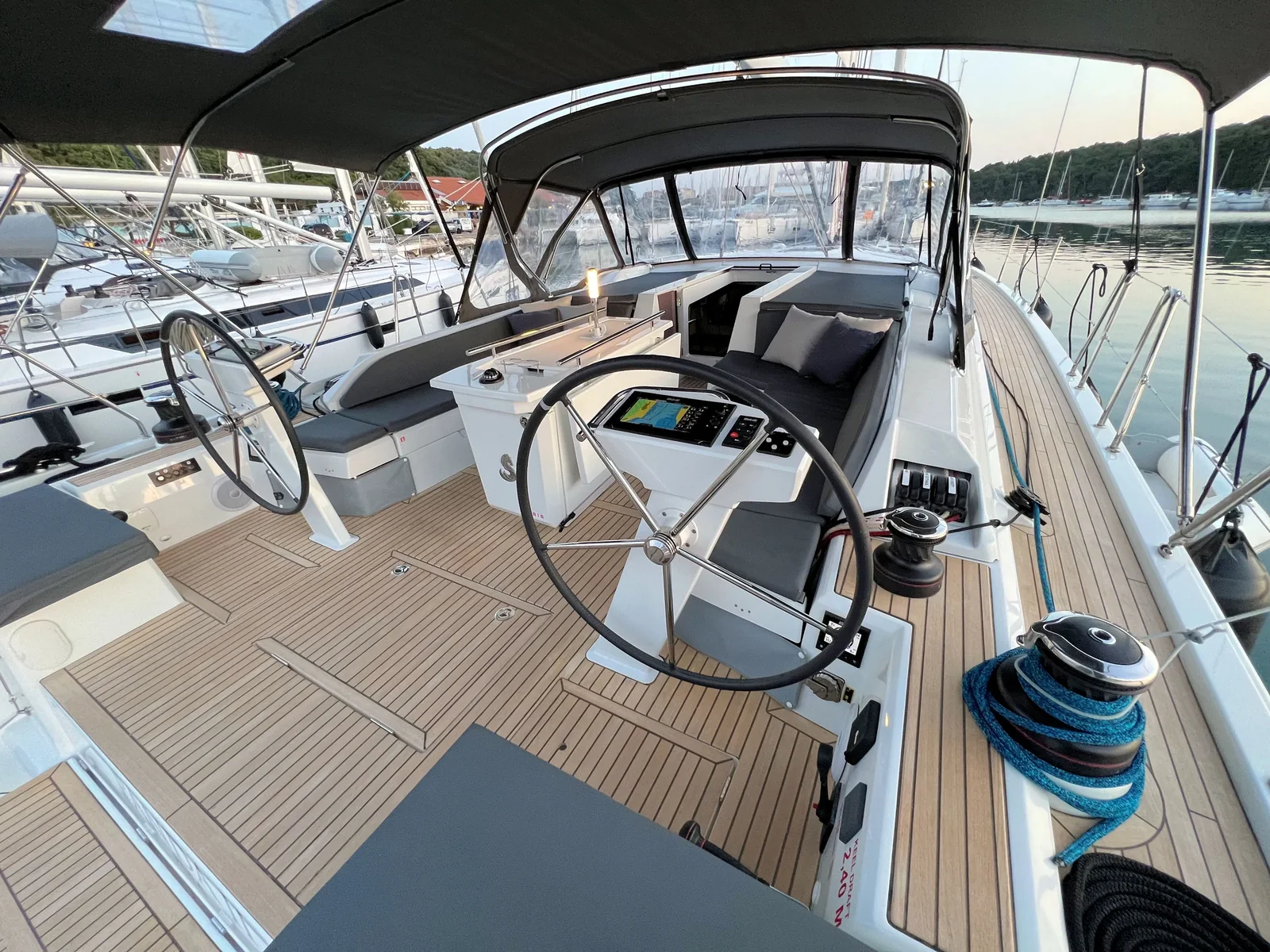 Yacht BENETEAU Oceanis 51.1 - Panda II - Foto 1