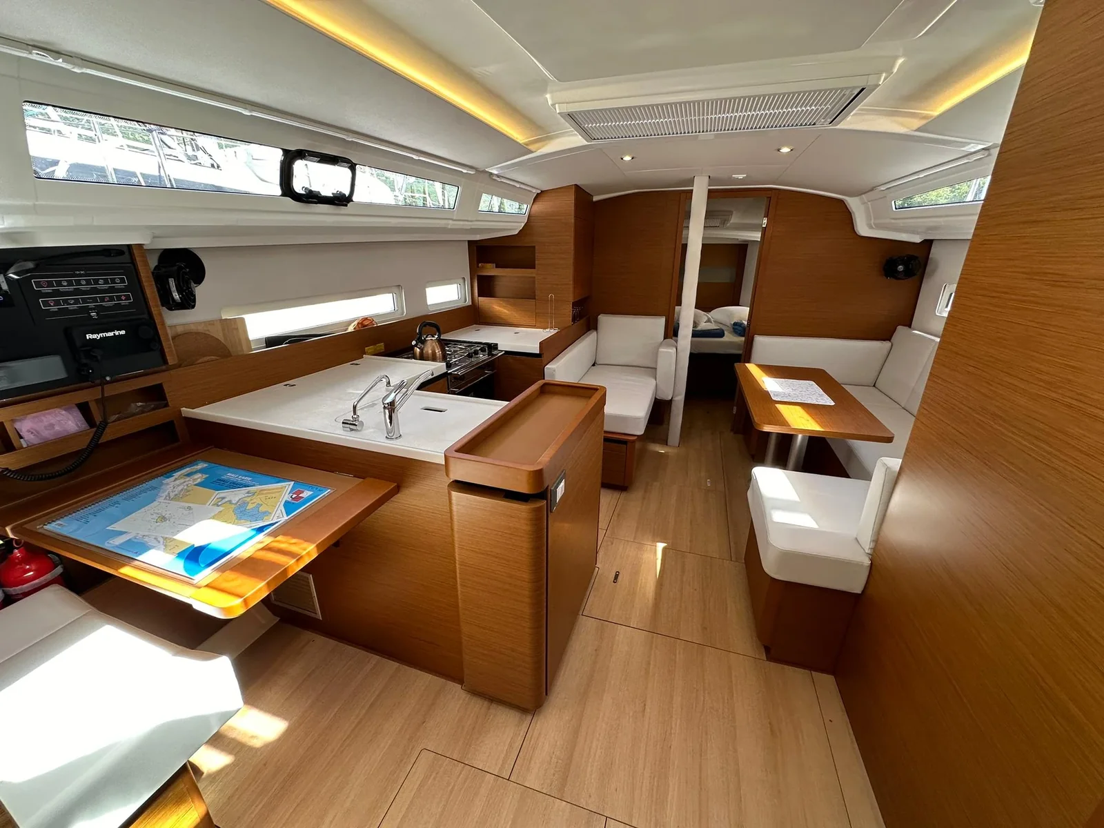 Yacht JEANNEAU Sun Odyssey 410 - Bodo - Foto 1