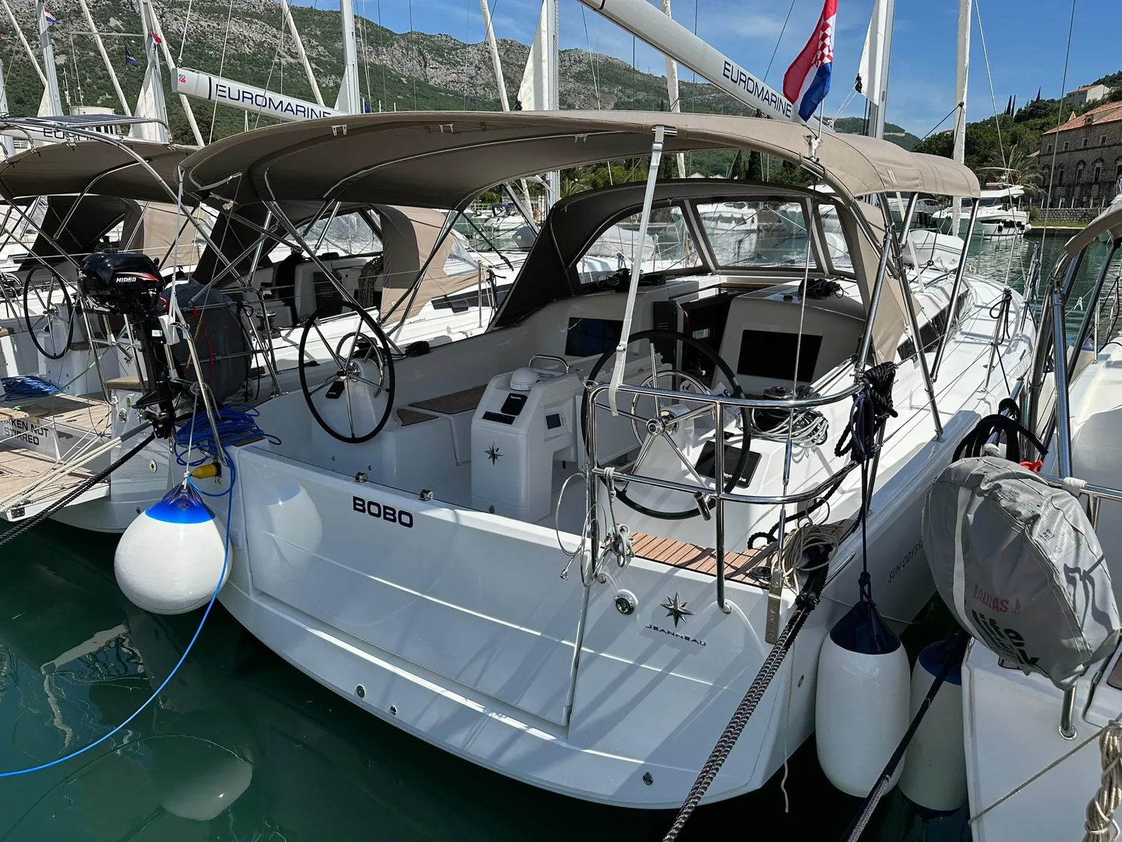 Yacht JEANNEAU Sun Odyssey 410 - Bodo - Foto 1