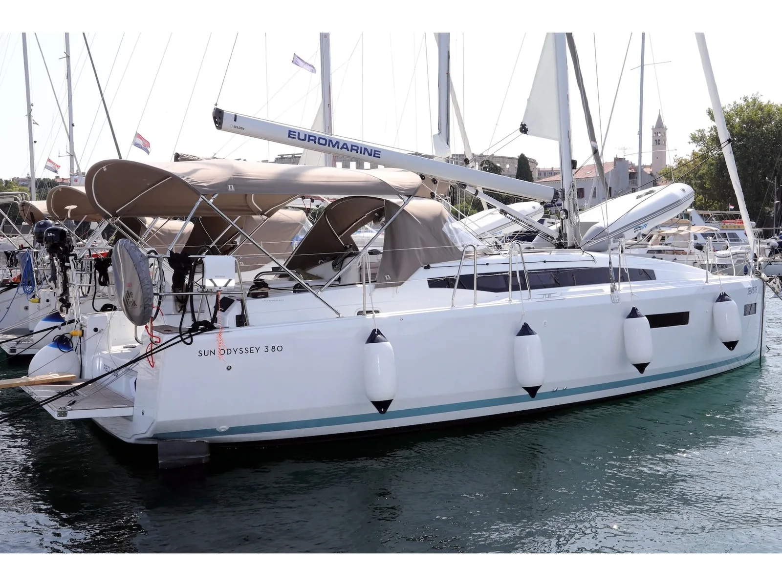 Yacht JEANNEAU Sun Odyssey 380 - Red Kiss - Foto 1