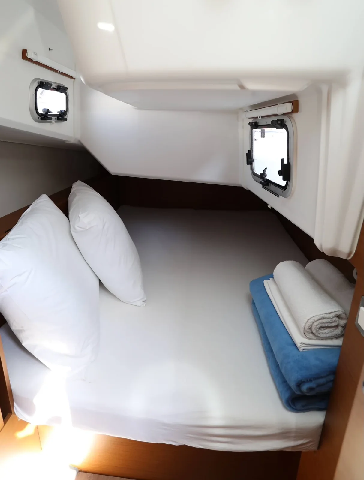 Yacht JEANNEAU Sun Odyssey 380 - Red Kiss - Foto 1