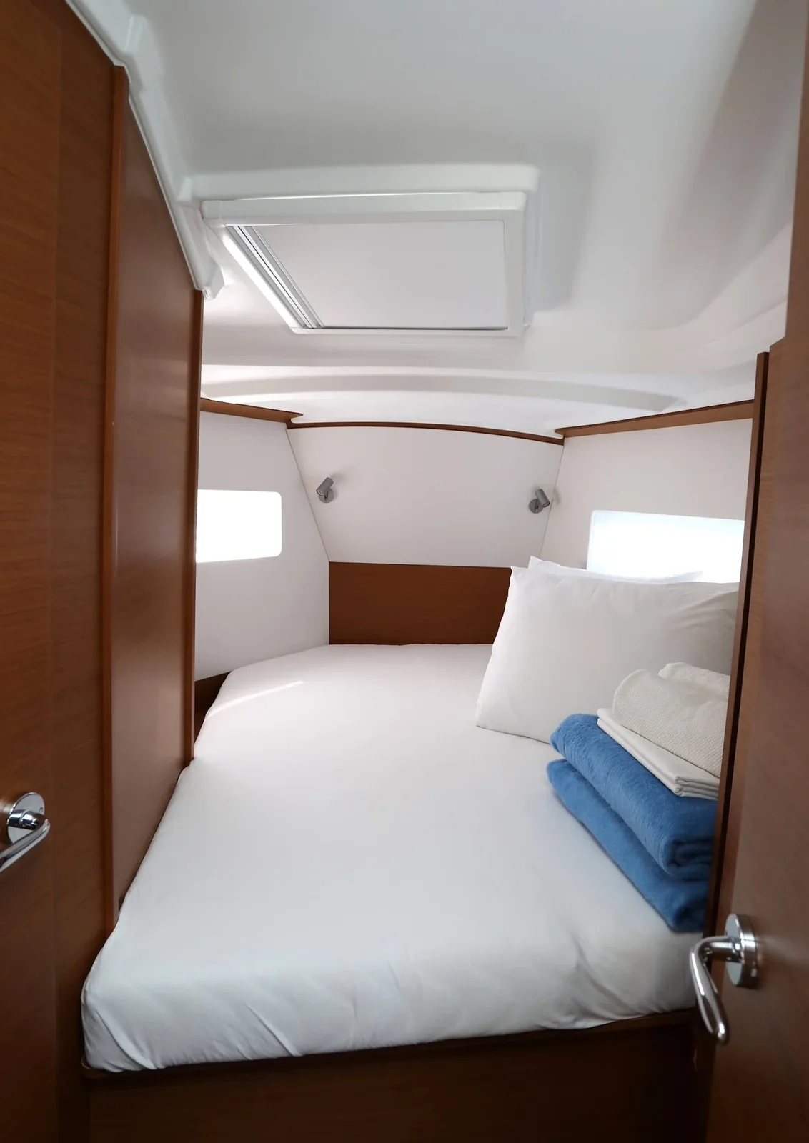 Yacht JEANNEAU Sun Odyssey 380 - Red Kiss - Foto 1