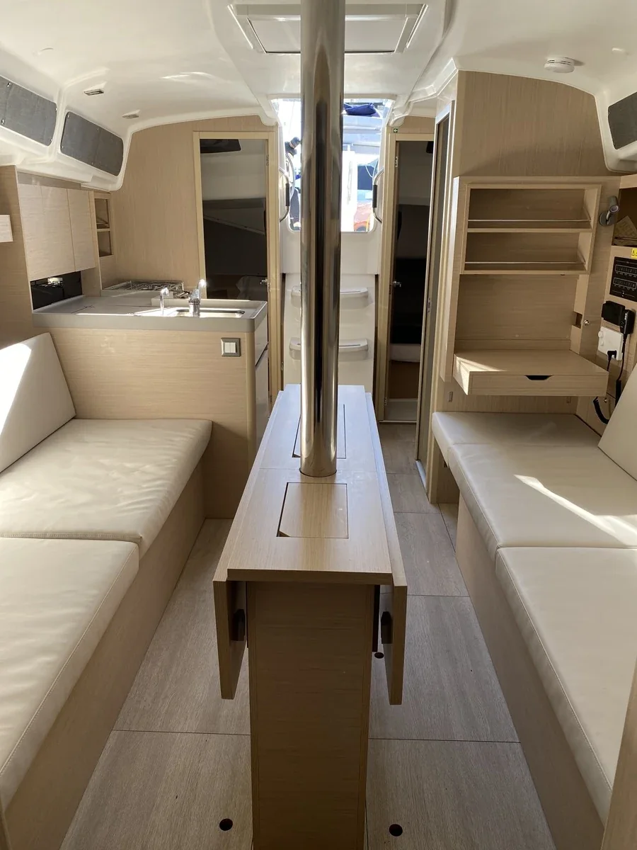 Yacht BENETEAU Oceanis 34.1 - Angelica - Foto 1