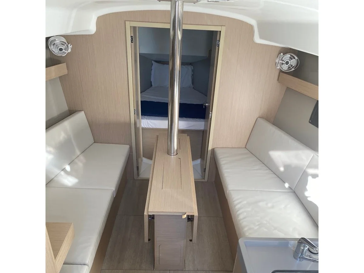 Yacht BENETEAU Oceanis 34.1 - Angelica - Foto 1