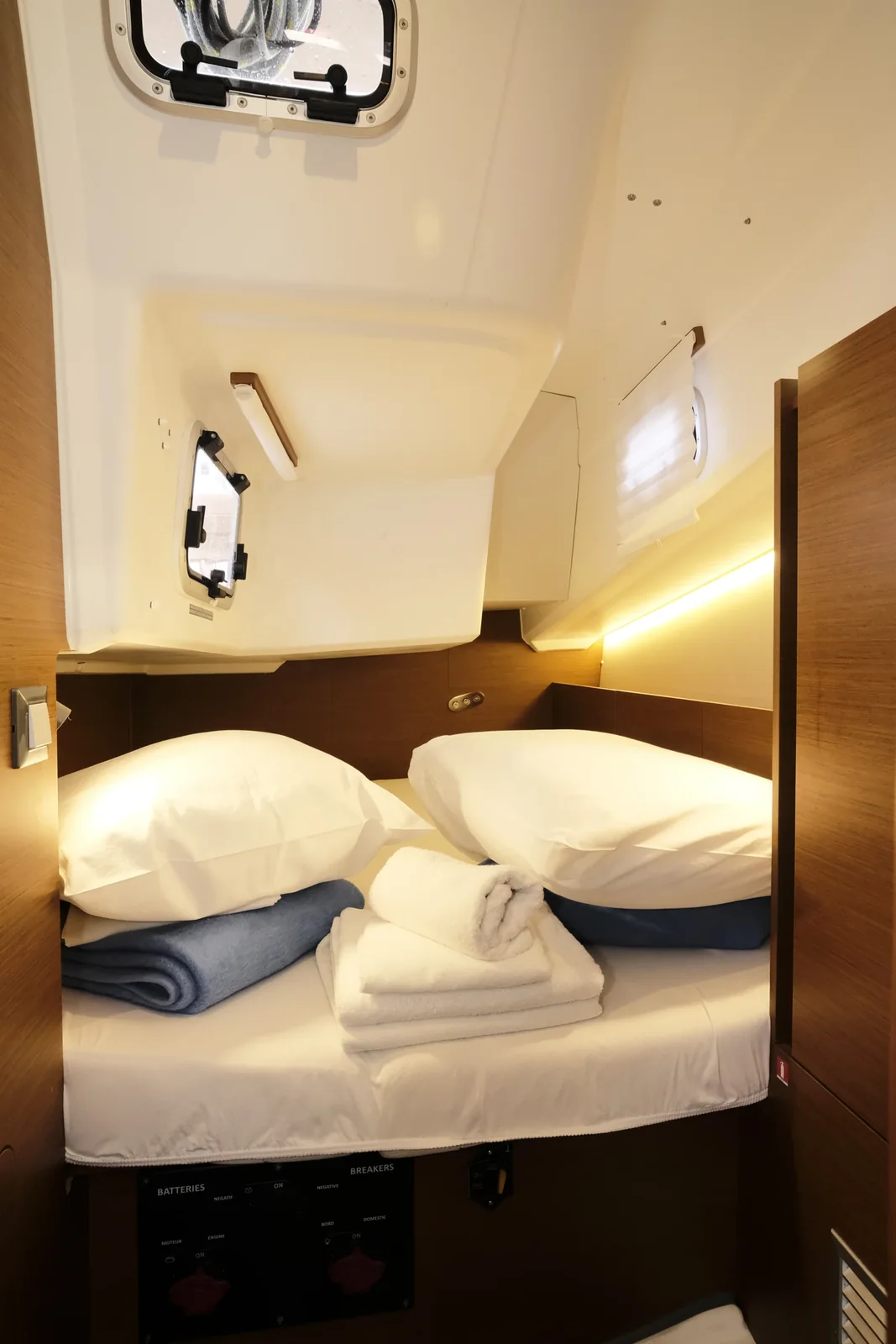 Yacht JEANNEAU Sun Odyssey 380 - Sea Kiss - Foto 1