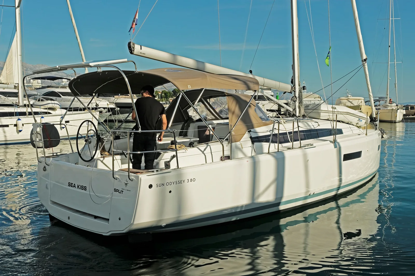 Yacht JEANNEAU Sun Odyssey 380 - Sea Kiss - Foto 1