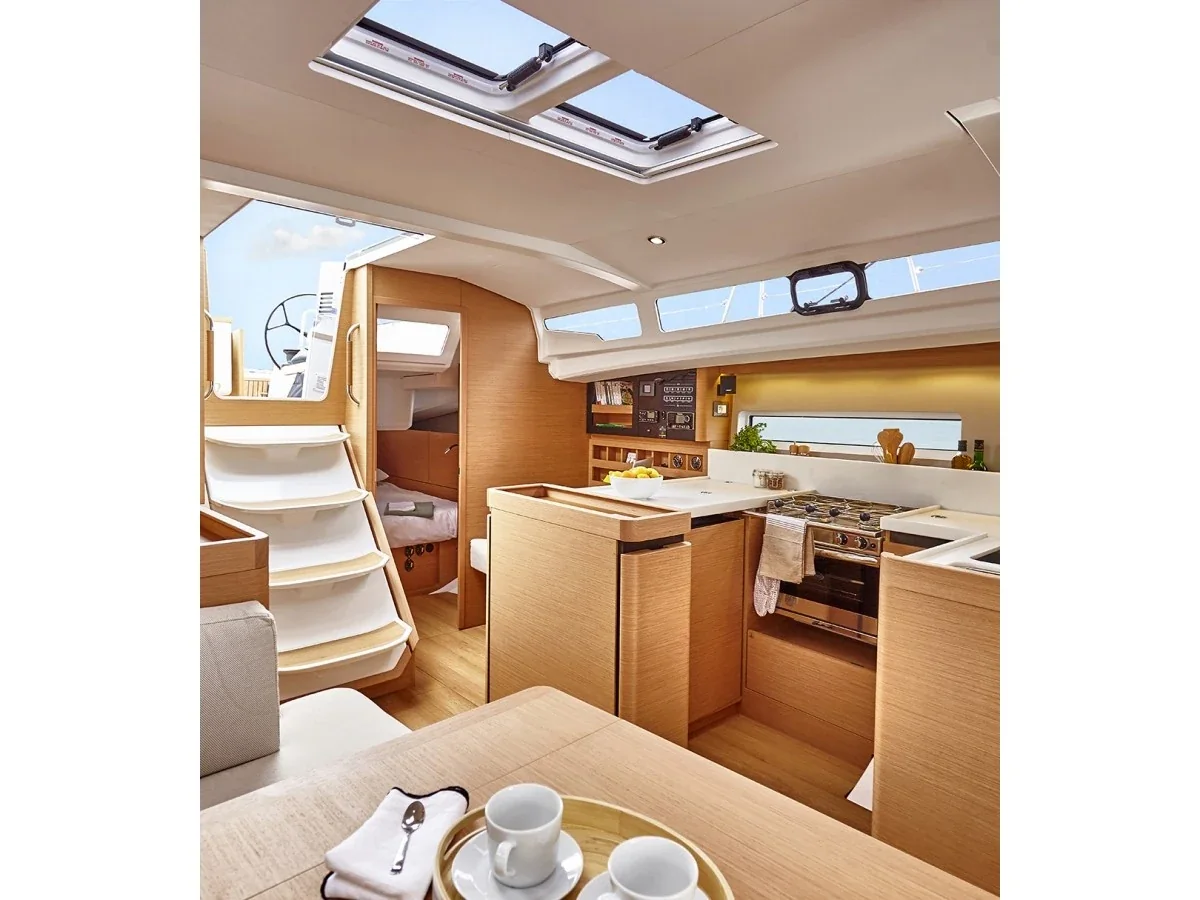Yacht JEANNEAU Sun Odyssey 440 - Jenny