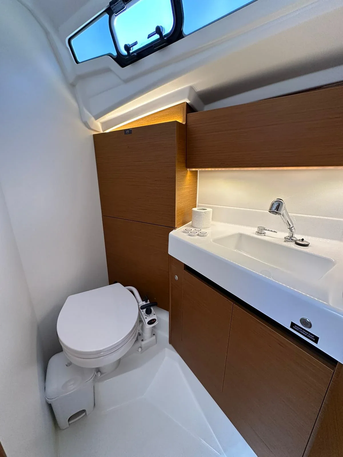 Yacht JEANNEAU Sun Odyssey 350 - Star Kiss - Foto 1