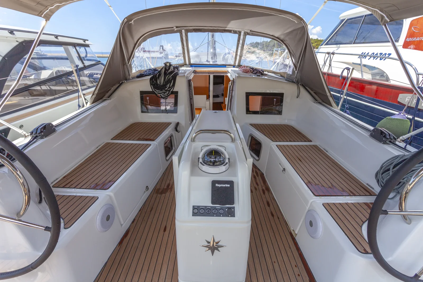 Yacht JEANNEAU Sun Odyssey 410 - Bella Ciao - Foto 1