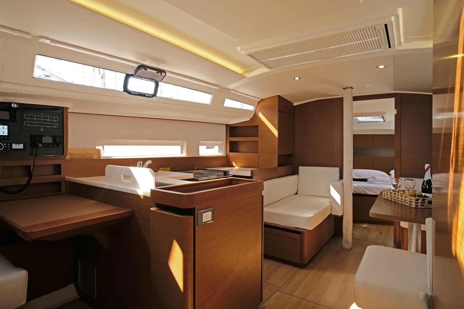 Yacht JEANNEAU Sun Odyssey 410 - Bella Ciao - Foto 1