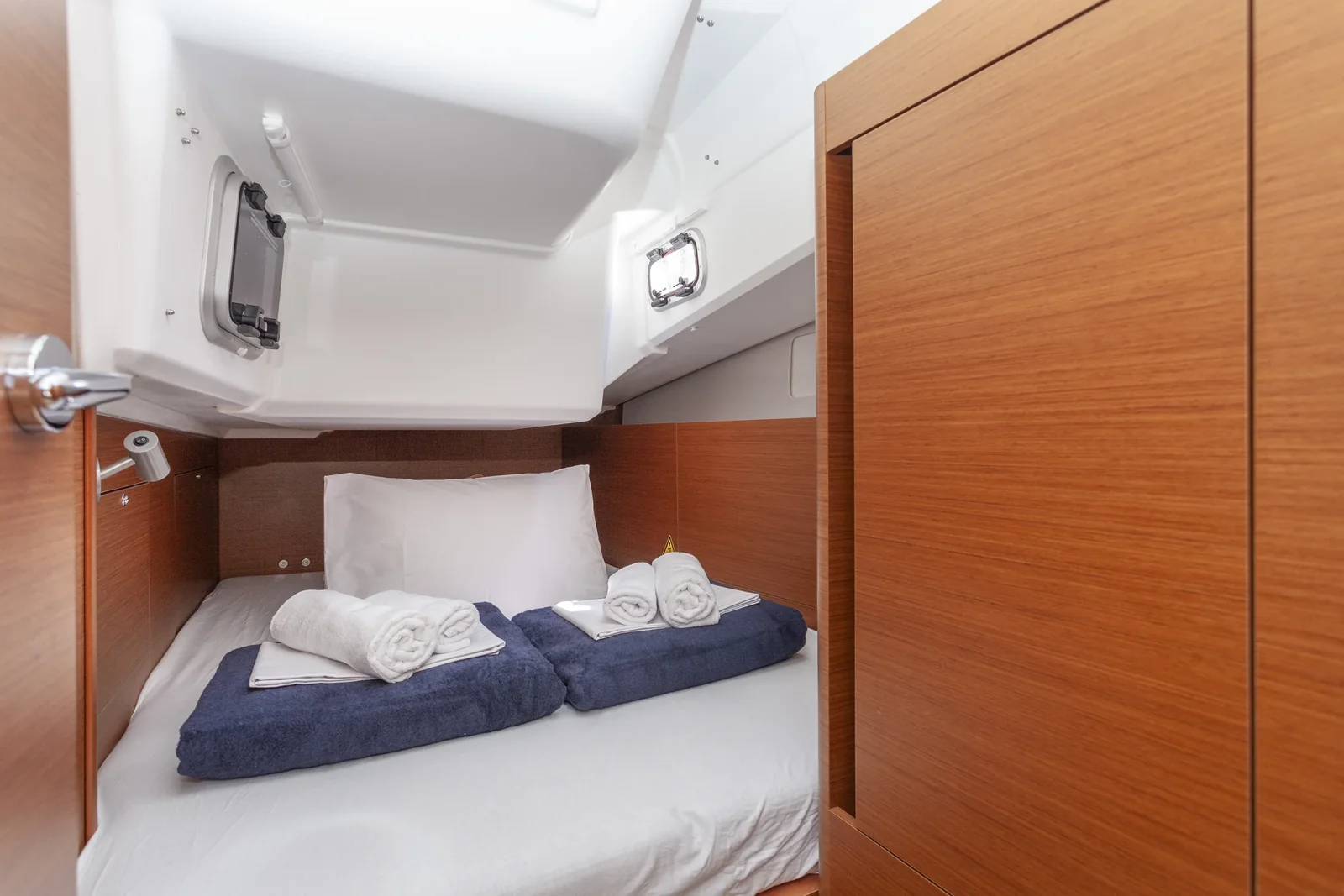 Yacht JEANNEAU Sun Odyssey 410 - Bella Ciao - Foto 1