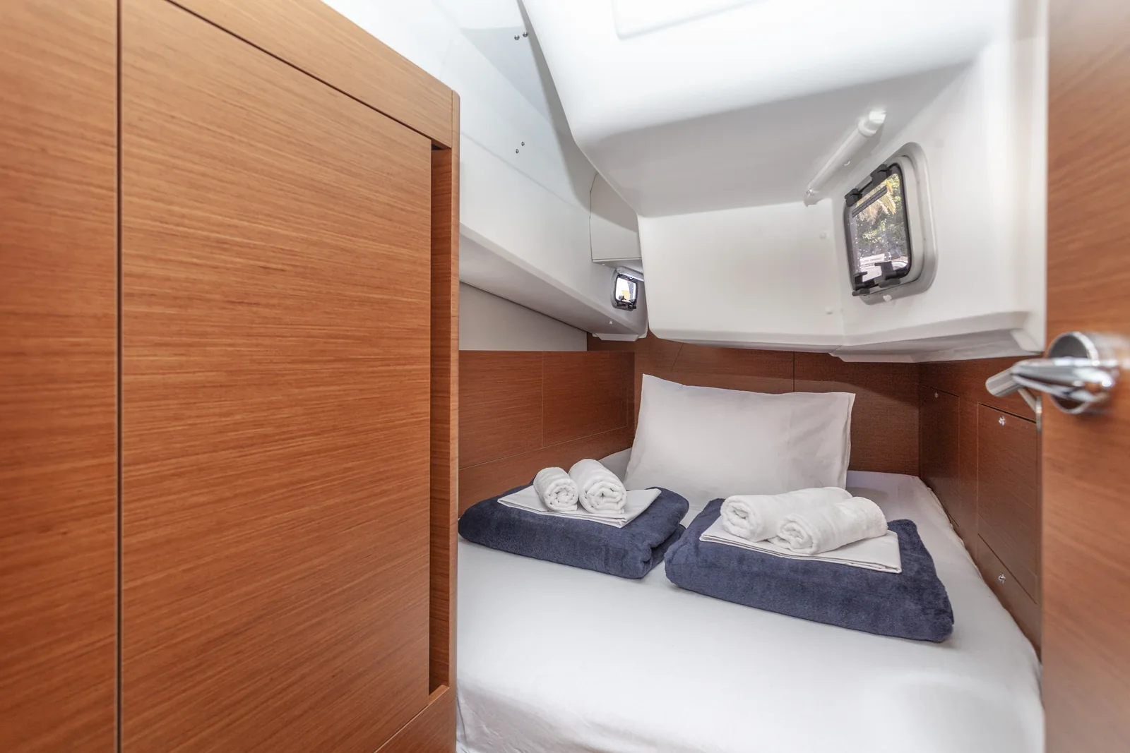 Yacht JEANNEAU Sun Odyssey 410 - Bella Ciao - Foto 1